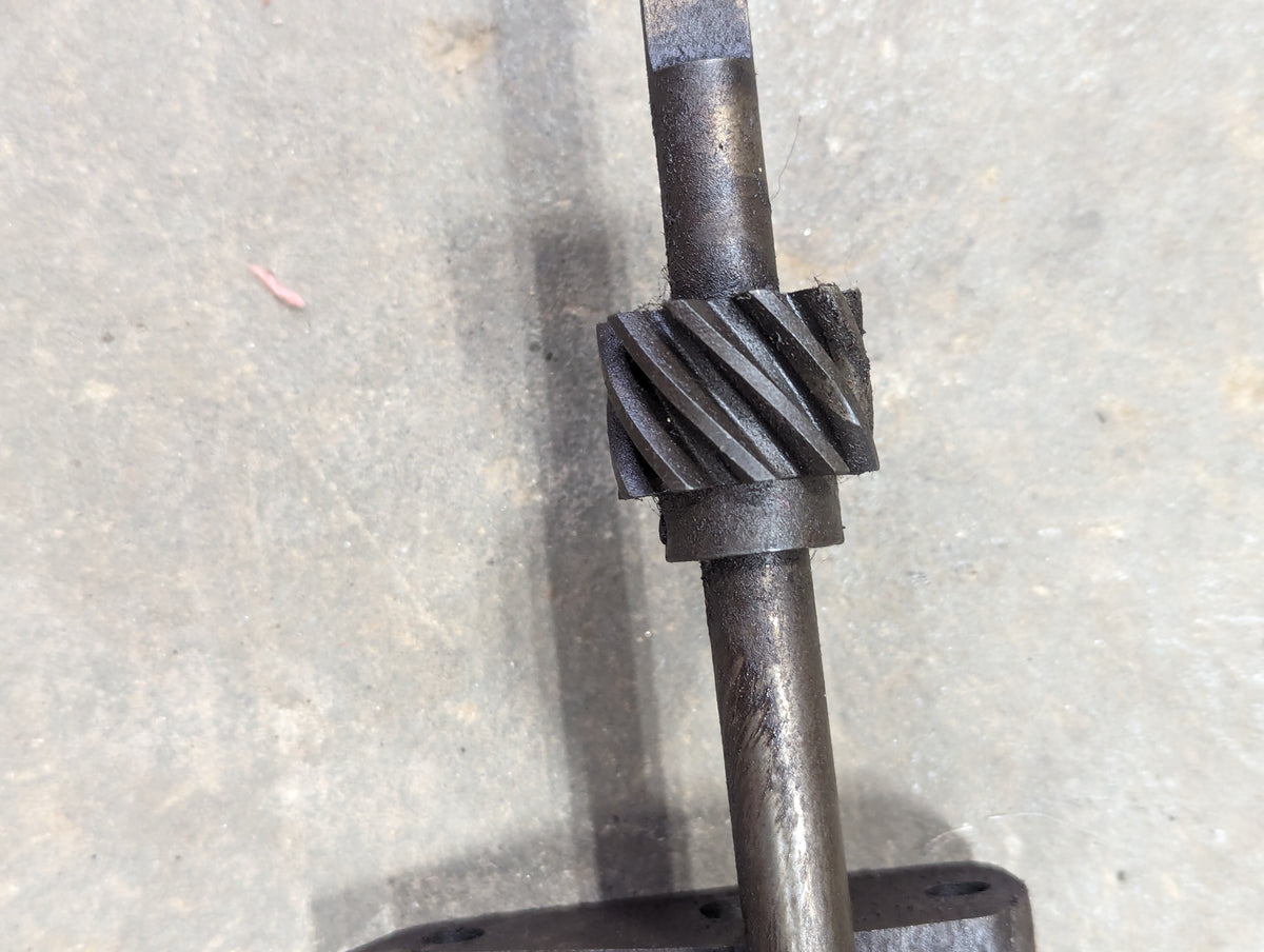 Oil Pump IH International 308366R91 379138R91 USED