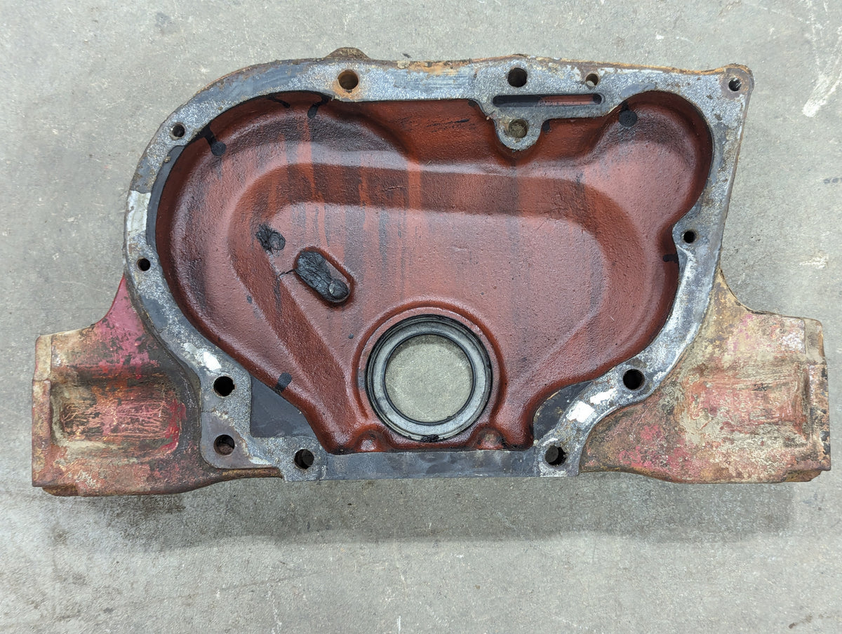 Crankcase Front Cover IH International 384488R31 388305R1 USED