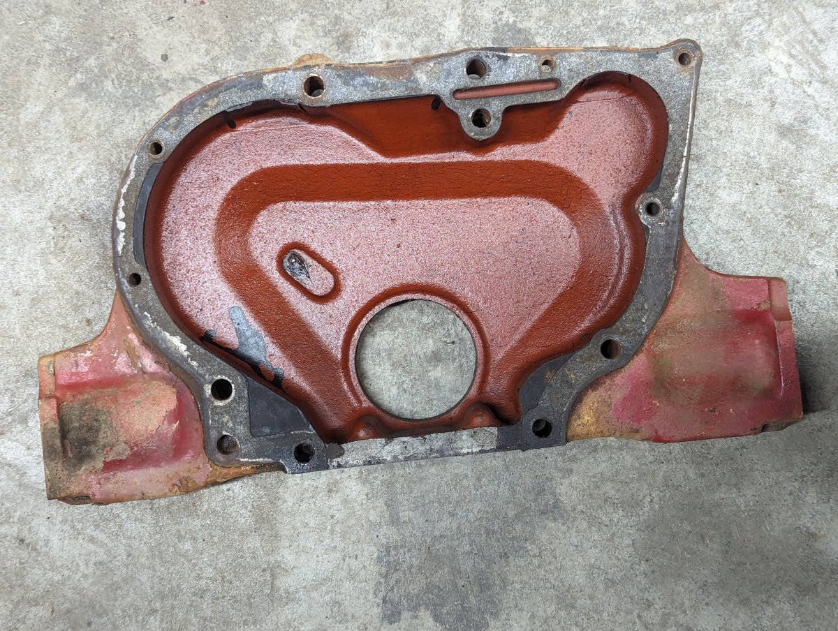 Crankcase Front Cover IH International 384488R31 388305R1 USED