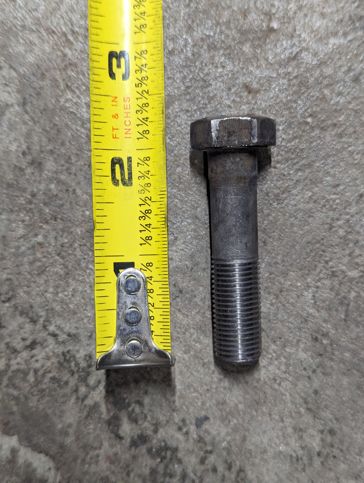 Connecting Rod Bolt IH International 326563R2 USED