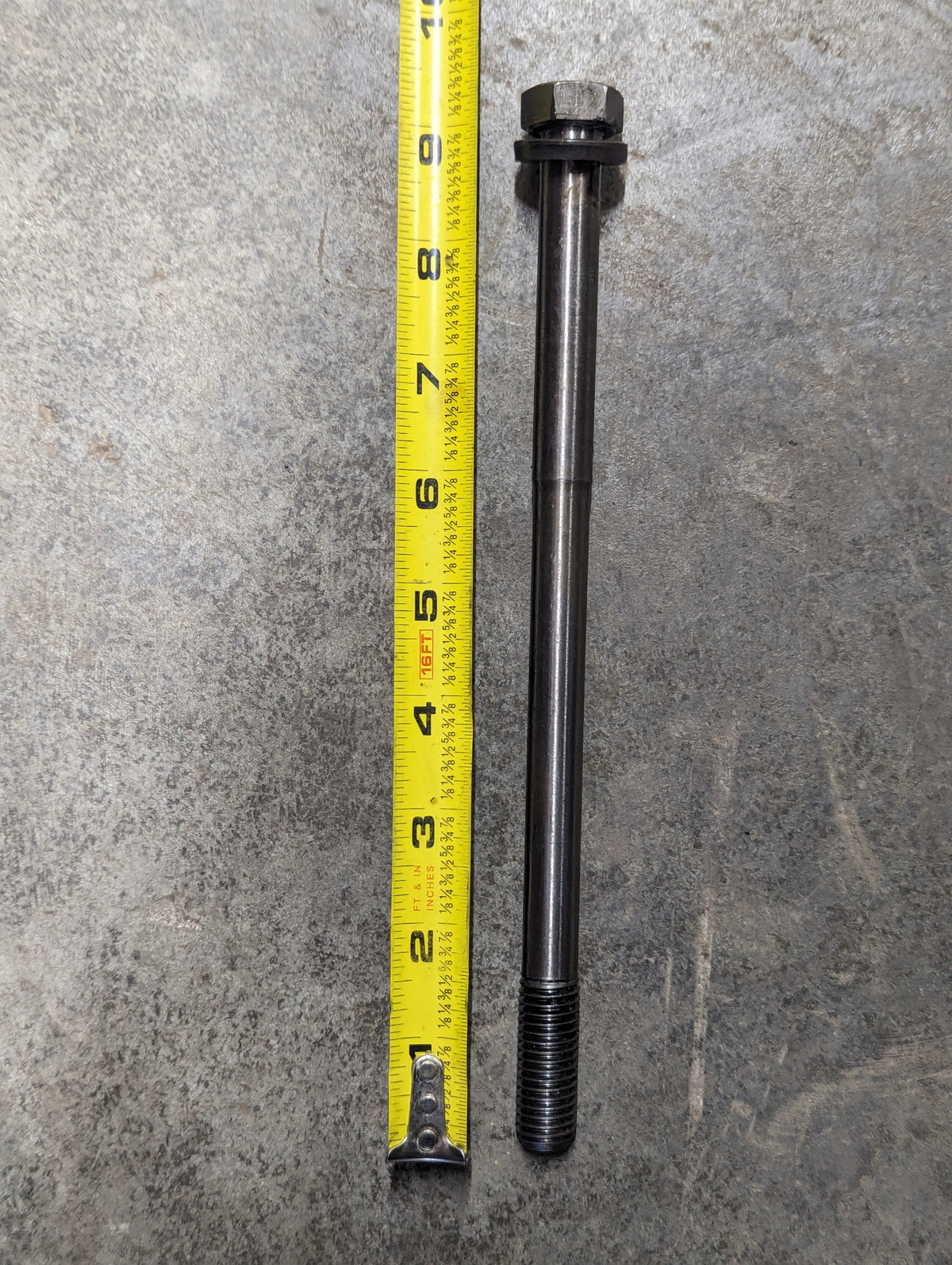 Cylinder Head Bolt IH International 676119C1 USED