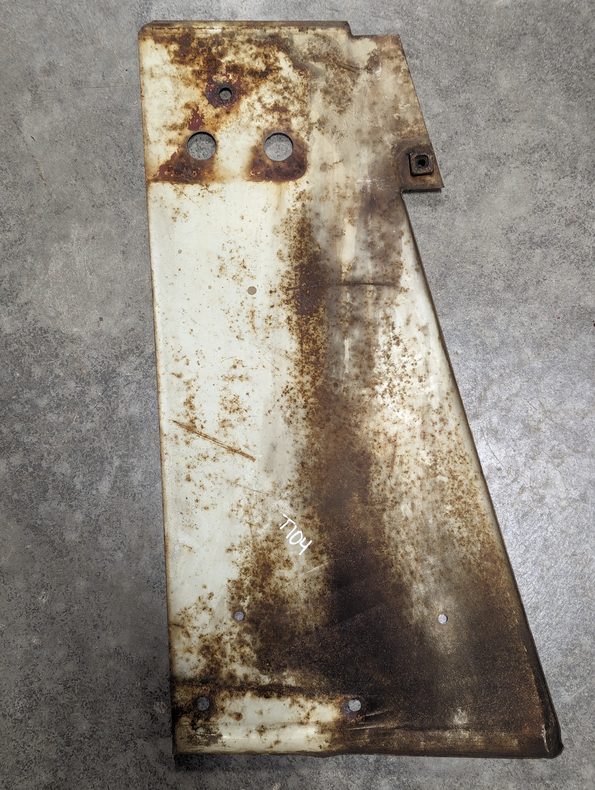 Right Radiator Side Panel IH International 378630R11 USED