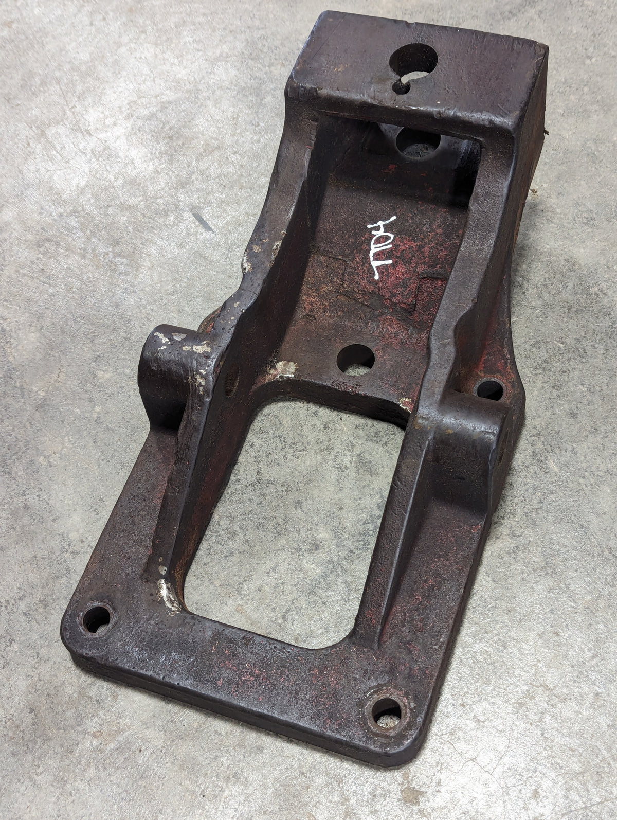 Drawbar Support IH International 381707R21 381707R1 USED