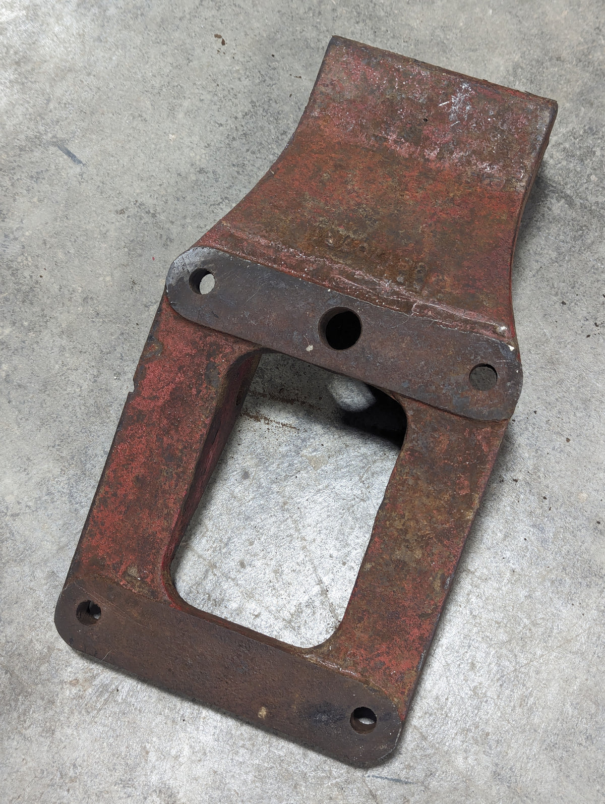 Drawbar Support IH International 381707R21 381707R1 USED