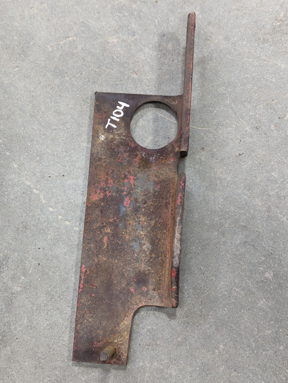 Valve Linkage Support IH International 384187R21 USED