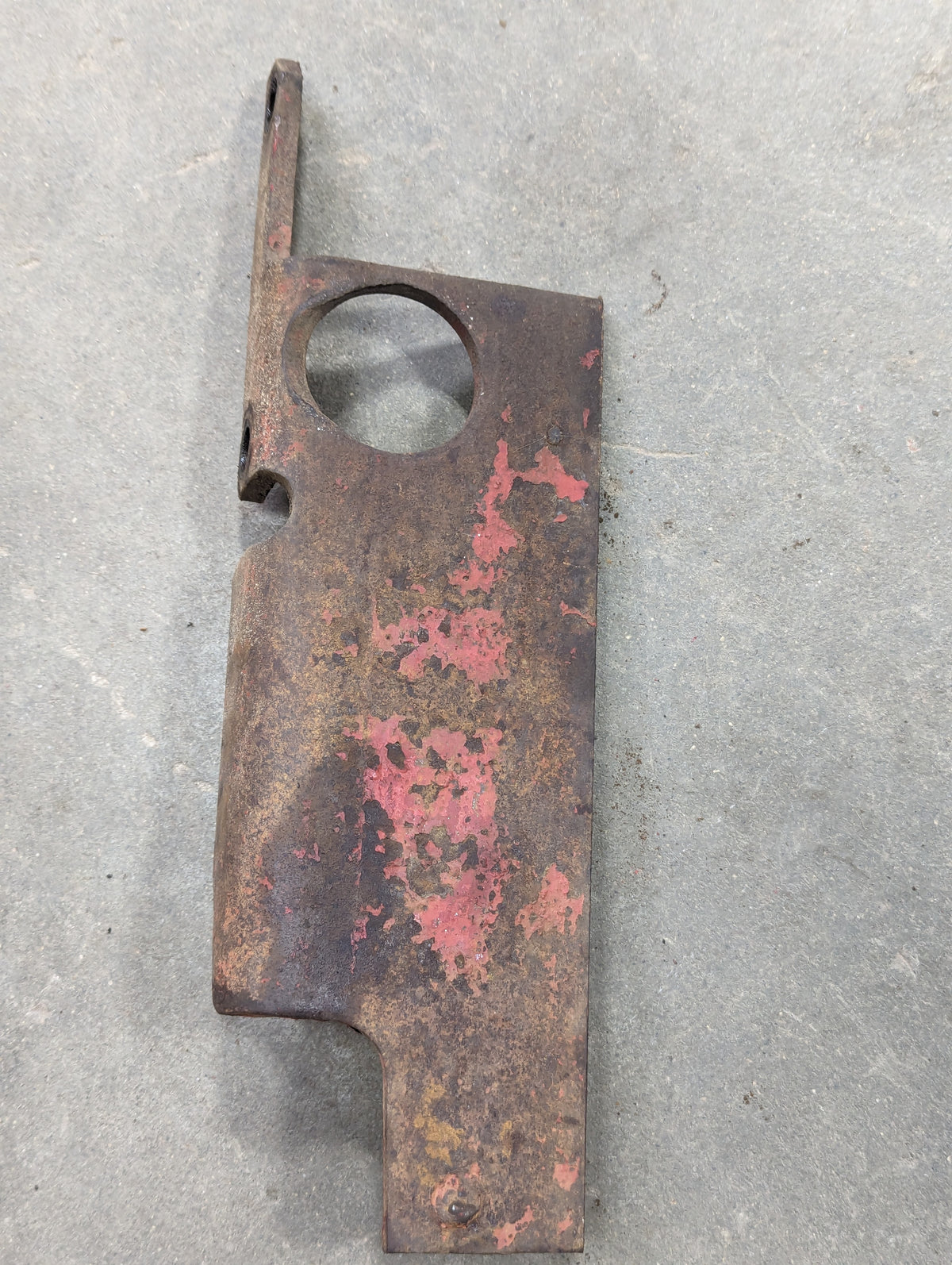 Valve Linkage Support IH International 384187R21 USED