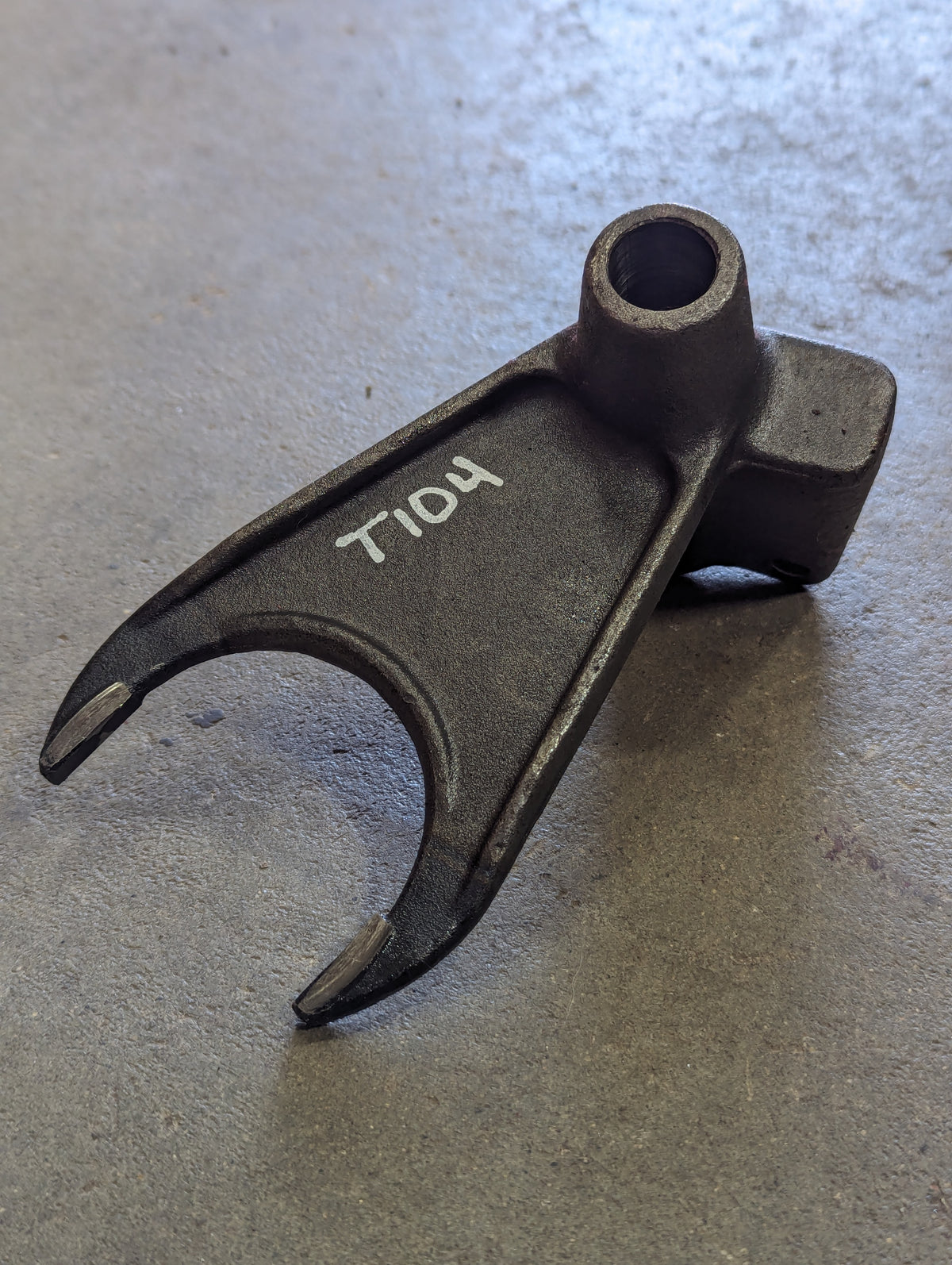 Speed Shift Fork IH International 380123R21 USED