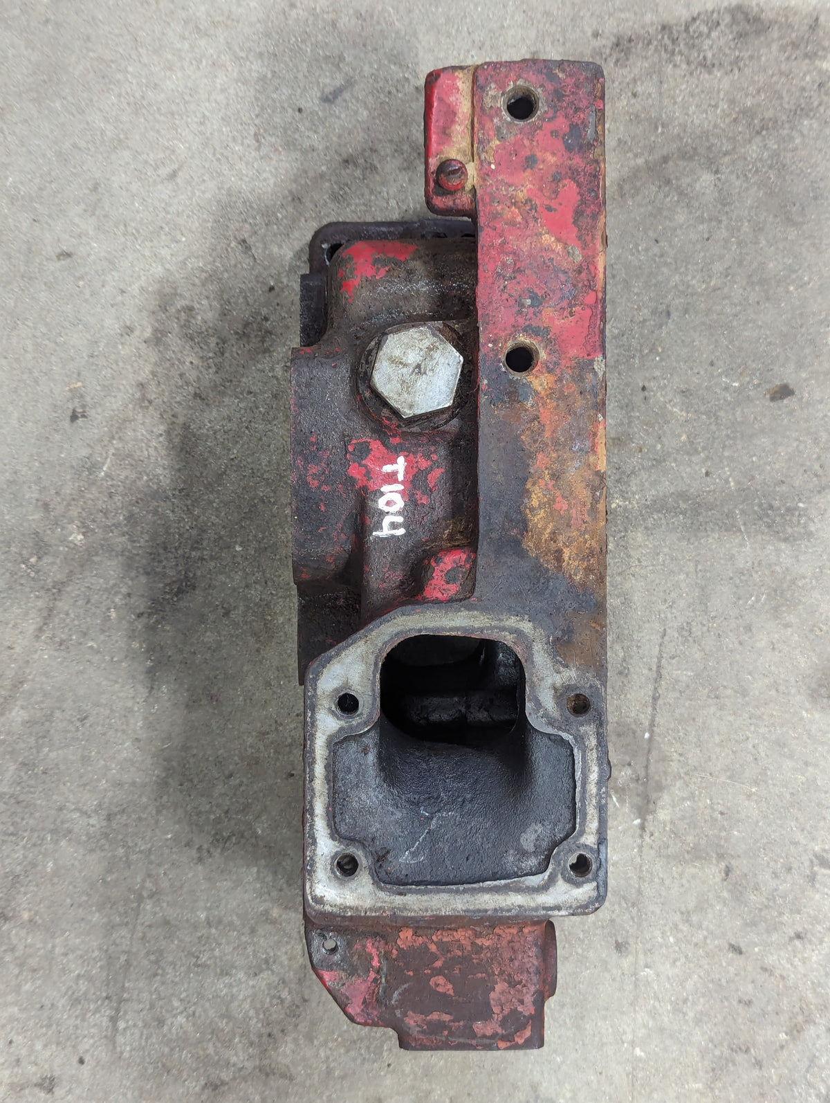 Right Seat Support IH International 382914R11 USED