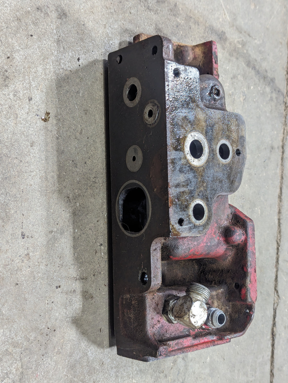 Right Seat Support IH International 382914R11 USED