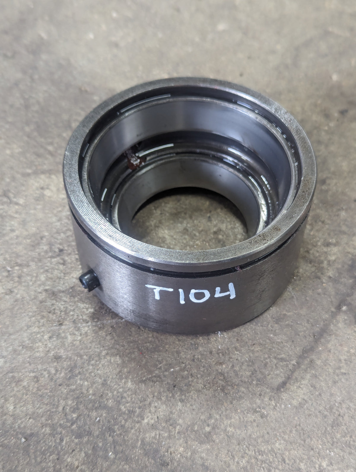 Countershaft Rear Bearing Cage IH International 380274R11 USED