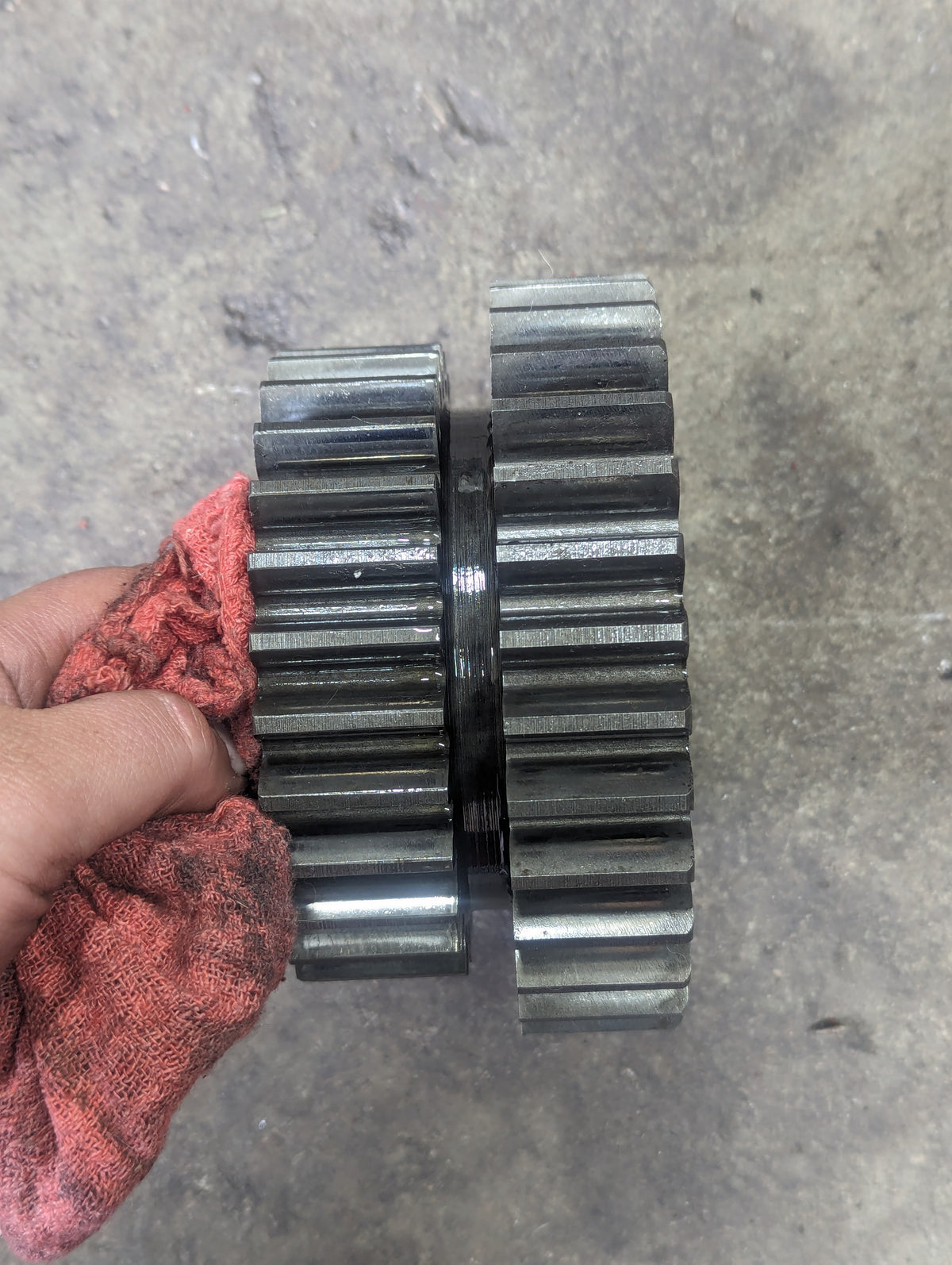 Lo Drive Gear IH International 380279R1 391883R1 USED