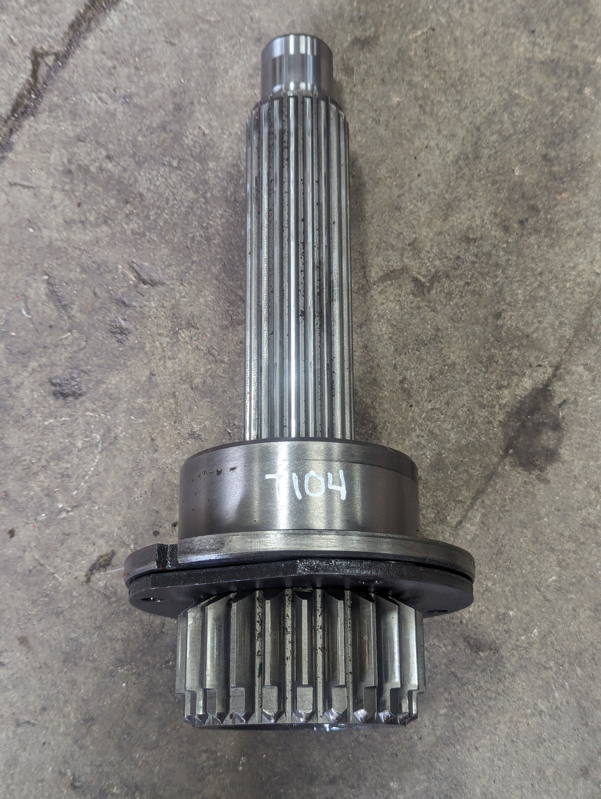 Main Shaft IH International 382350R2 USED