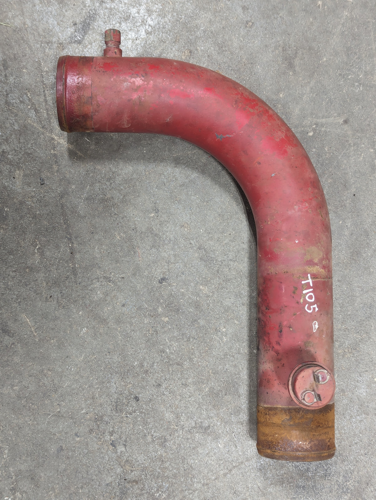 Air Cleaner Outlet Pipe IH International 532448R11 532456R21 USED