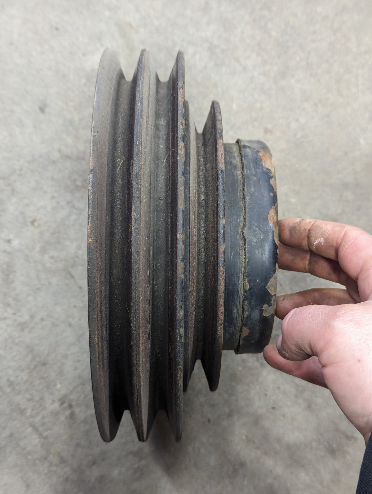 Water Pump Pulley IH International 1800183C1 1810539C1 USED