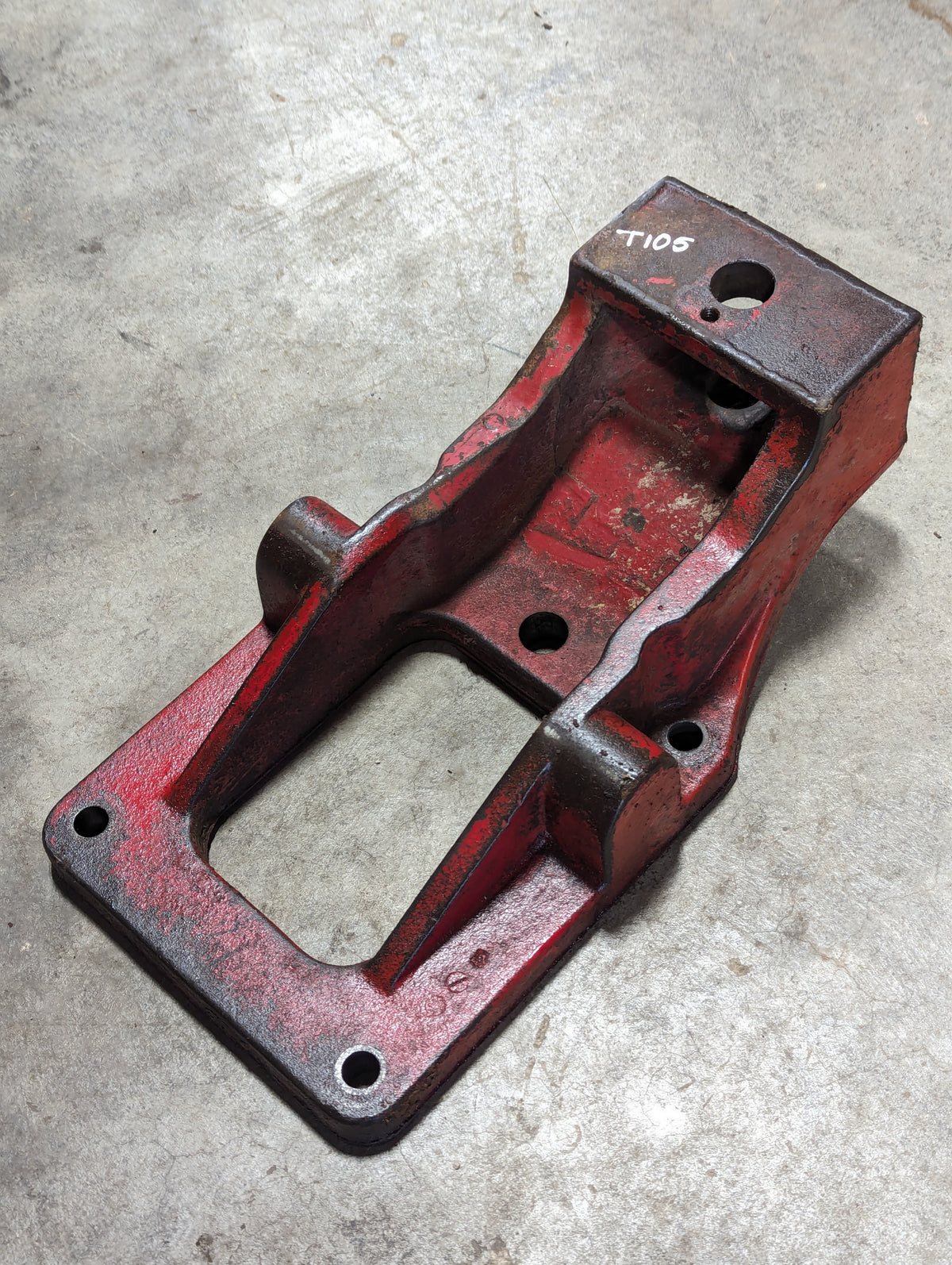 Drawbar Support IH International 381707R21 381707R1 USED