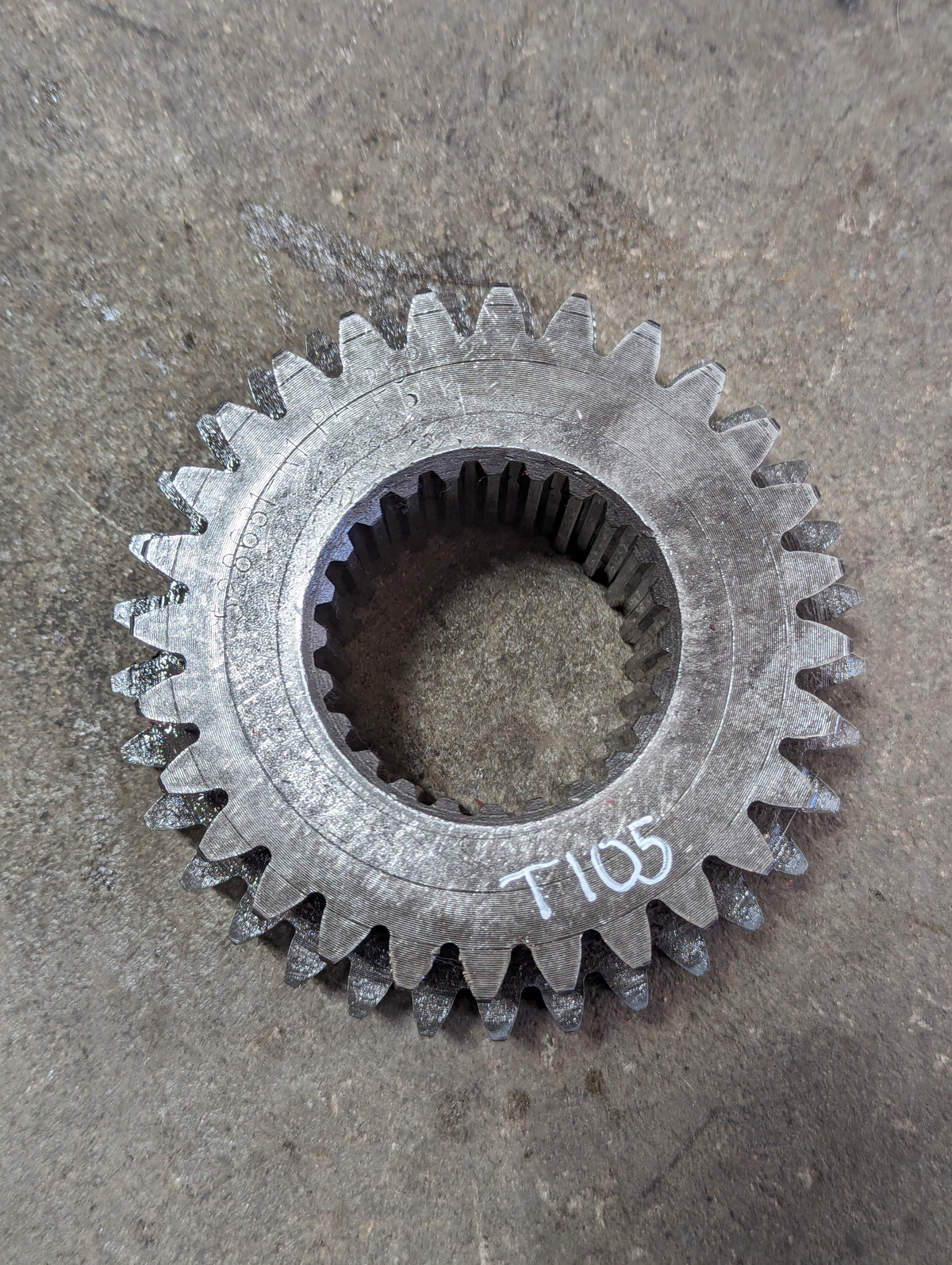Lo Drive Gear IH International 528681R1 USED