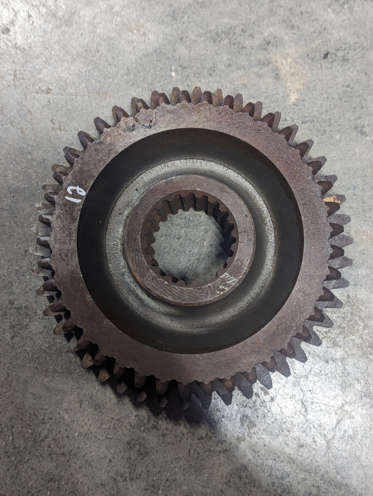 1st/2nd Speed Slider Gear International IH 380124R1 USED