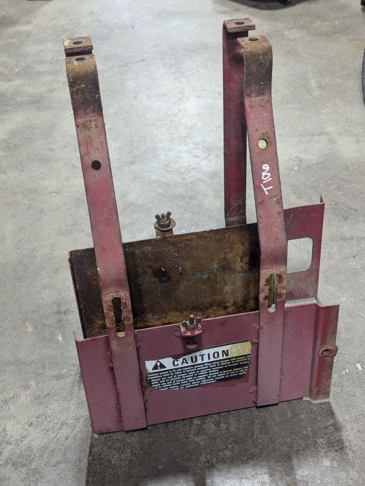 Right Battery Box IH International 64851C91 USED