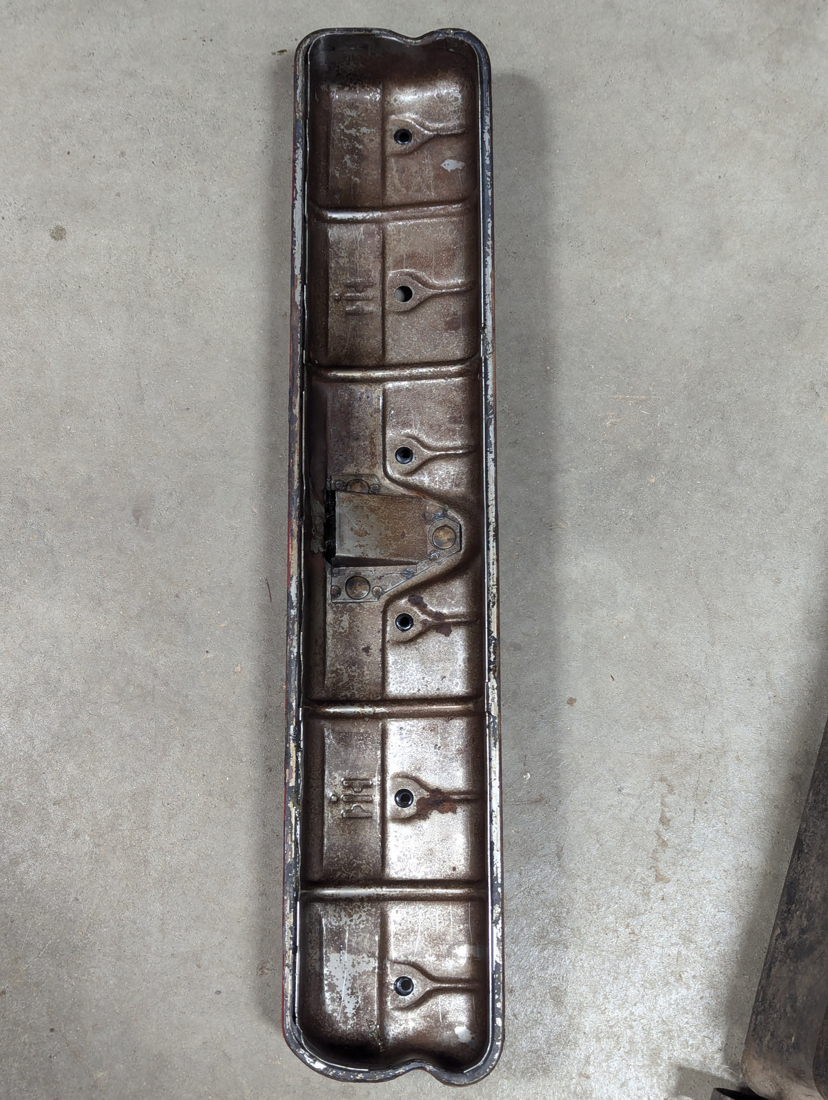 Valve Cover IH International 690339C3 USED