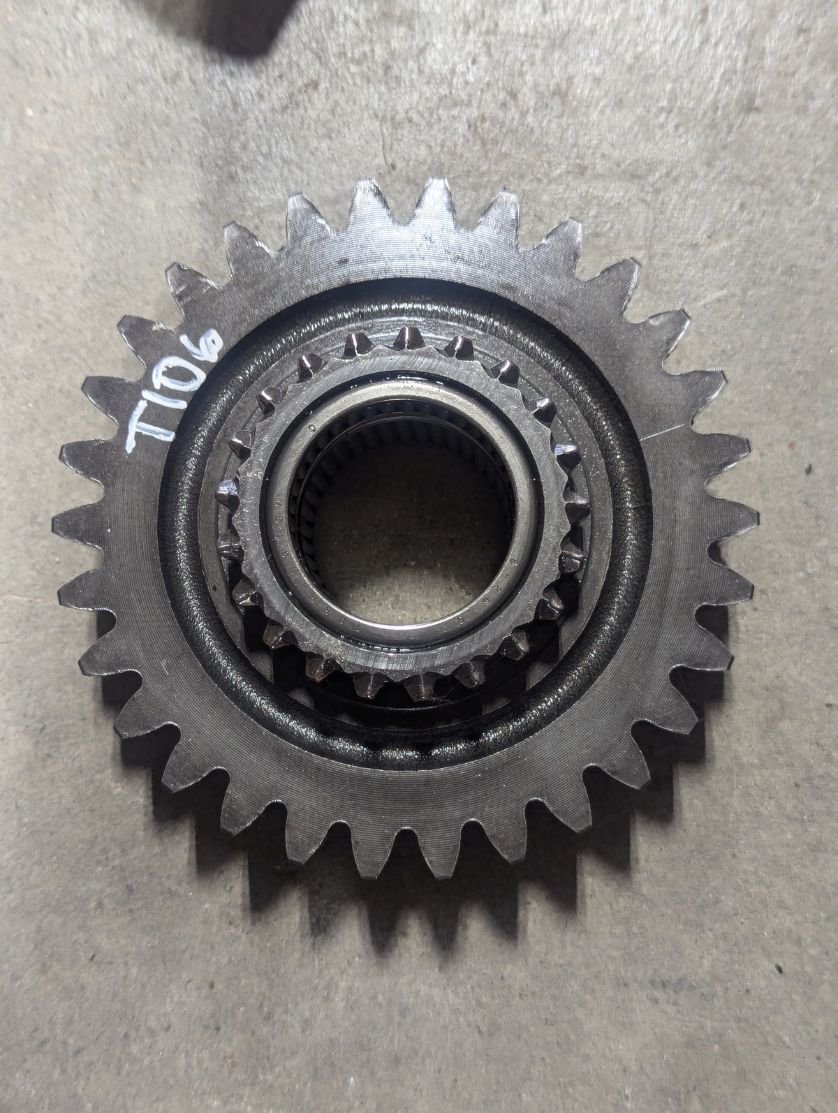 Reverse Idler Gear IH International 393523R1 USED