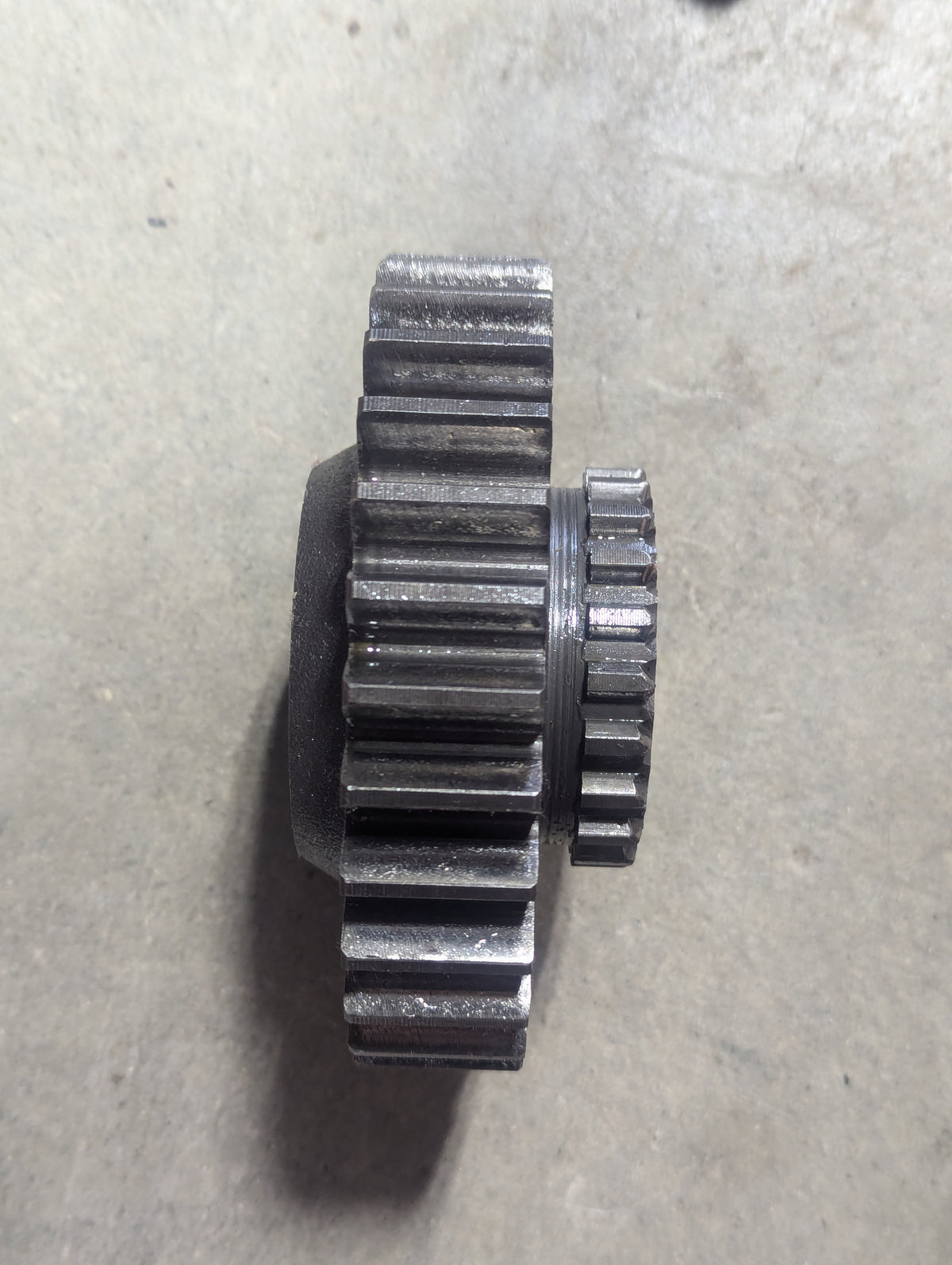 Reverse Idler Gear IH International 393523R1 USED