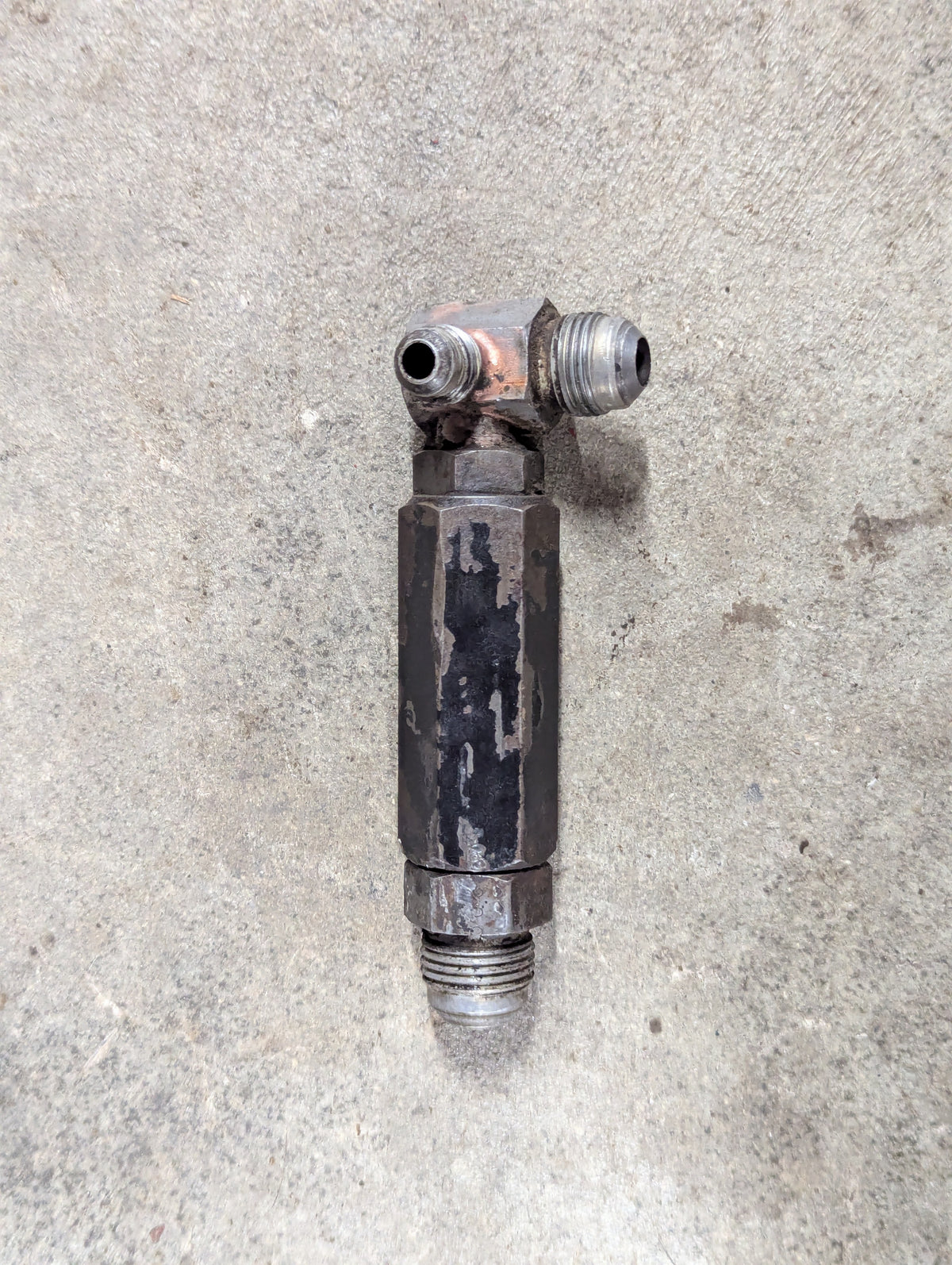 Power Steering Check Valve IH International 1266908C1 USED