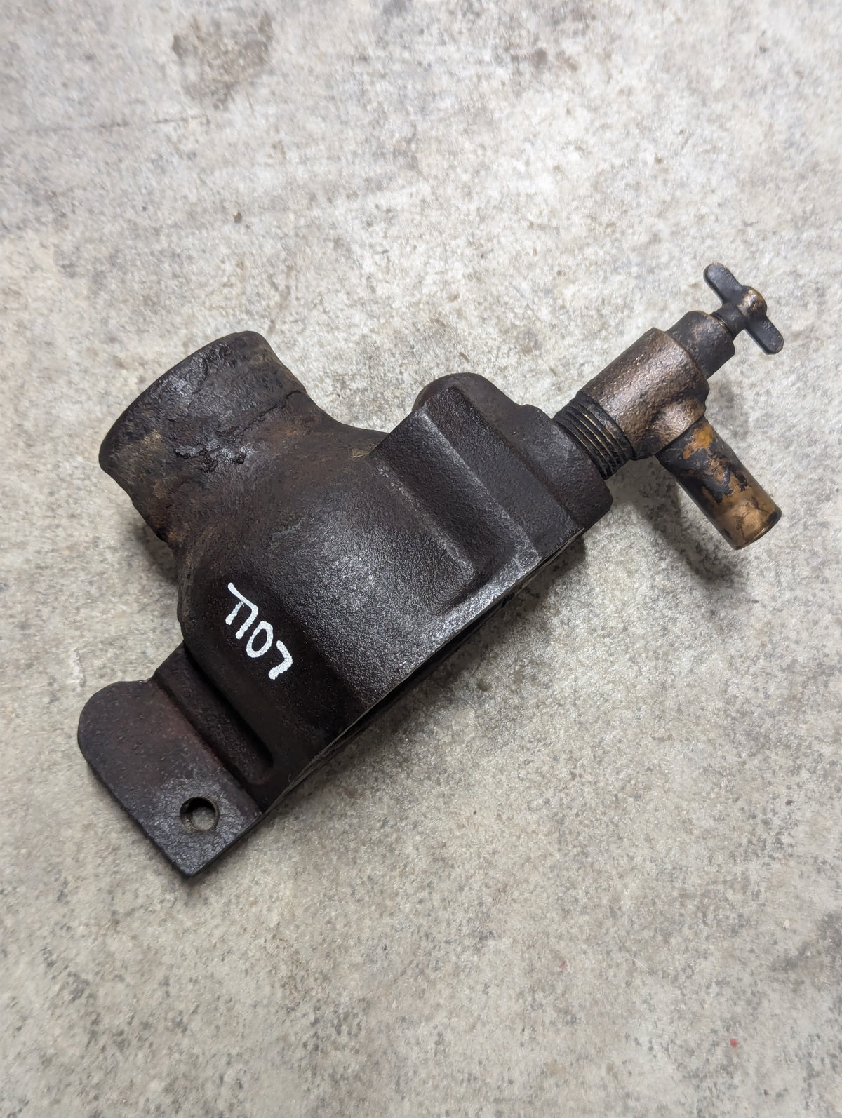 Thermostat Housing IH International 278279R2 USED