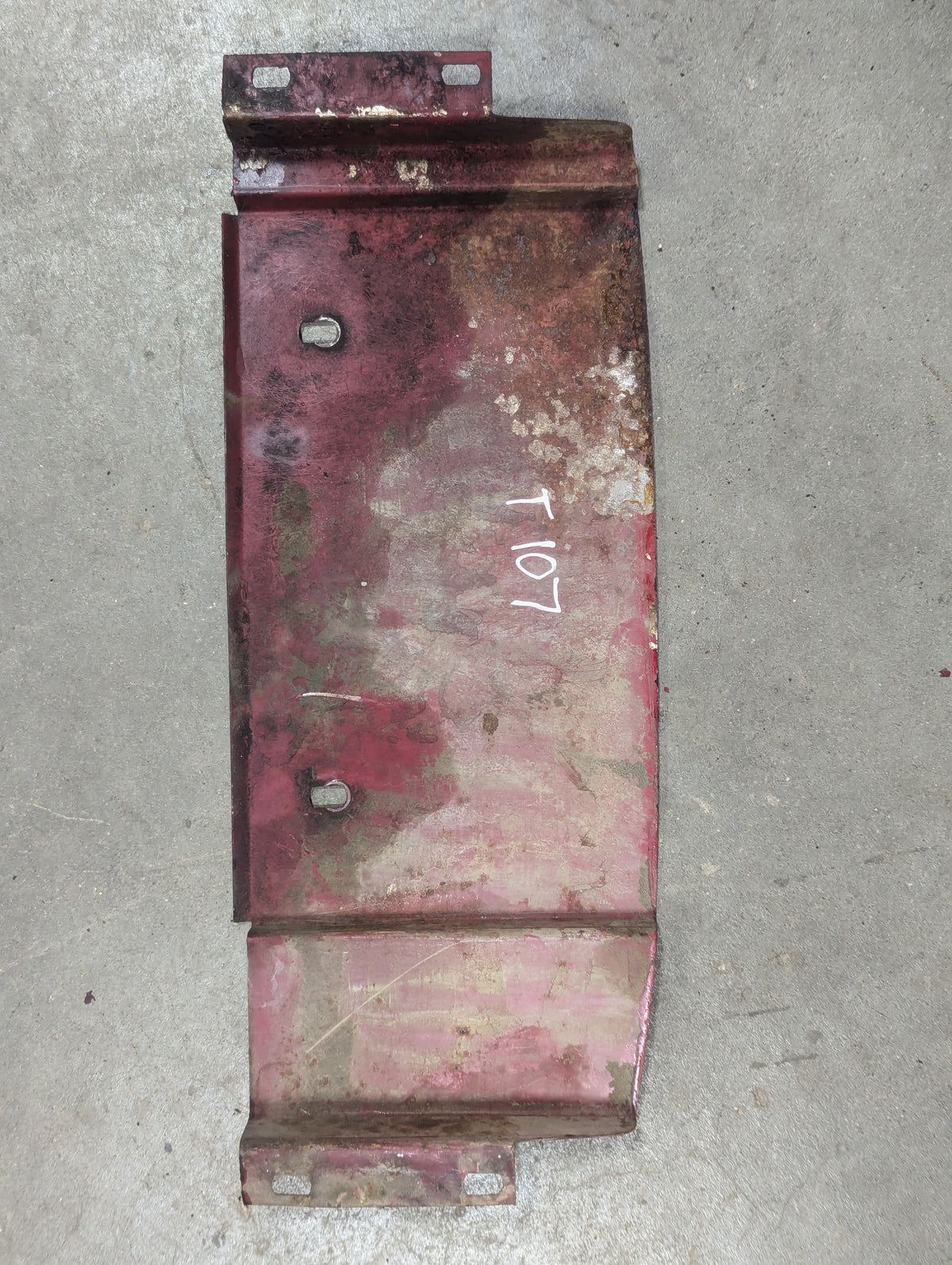 Pre-cleaner Baffle IH International 398746R1 USED