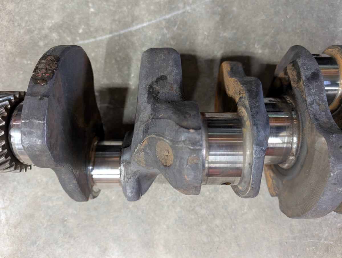 Crankshaft IH International 320185R1 320188R93 USED