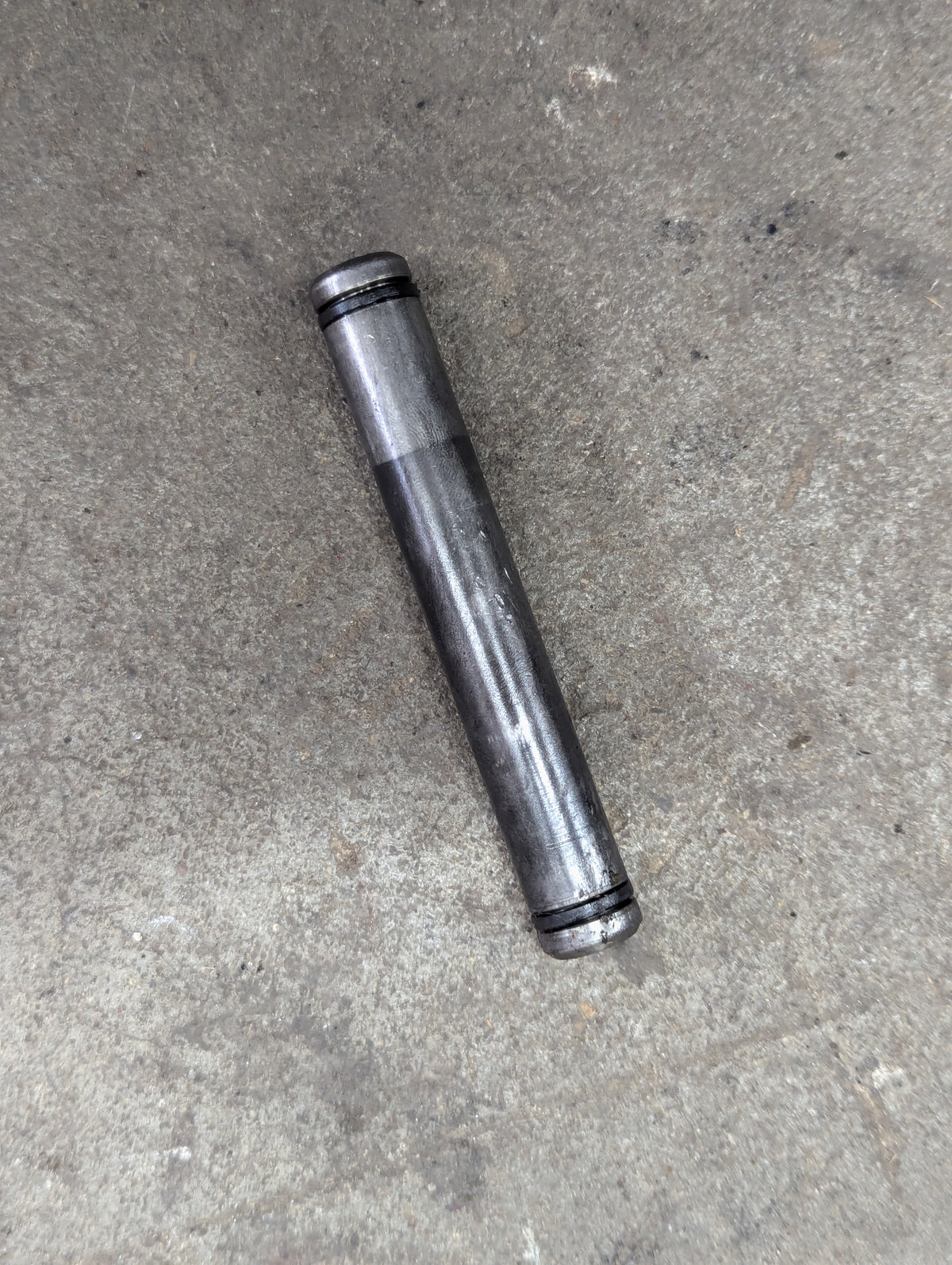 Oil Inlet Tube IH International 382353R1 USED