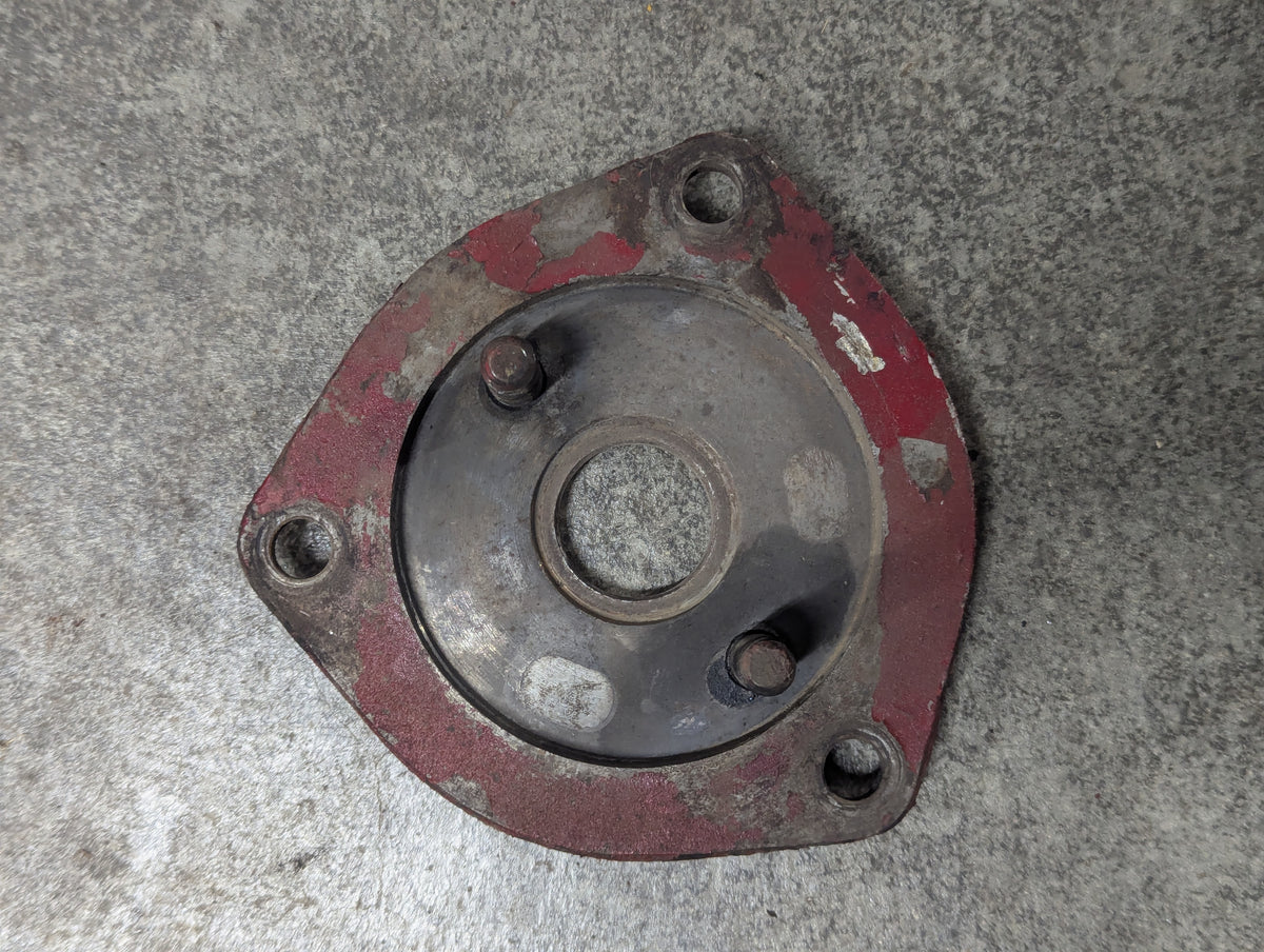 Injection Pump Adaptor IH International 303462R11 USED