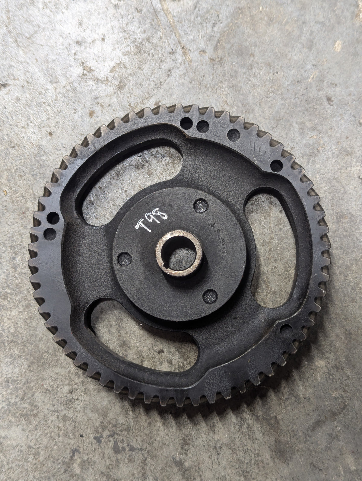 Injection Pump Drive Gear IH International 328840R1 USED