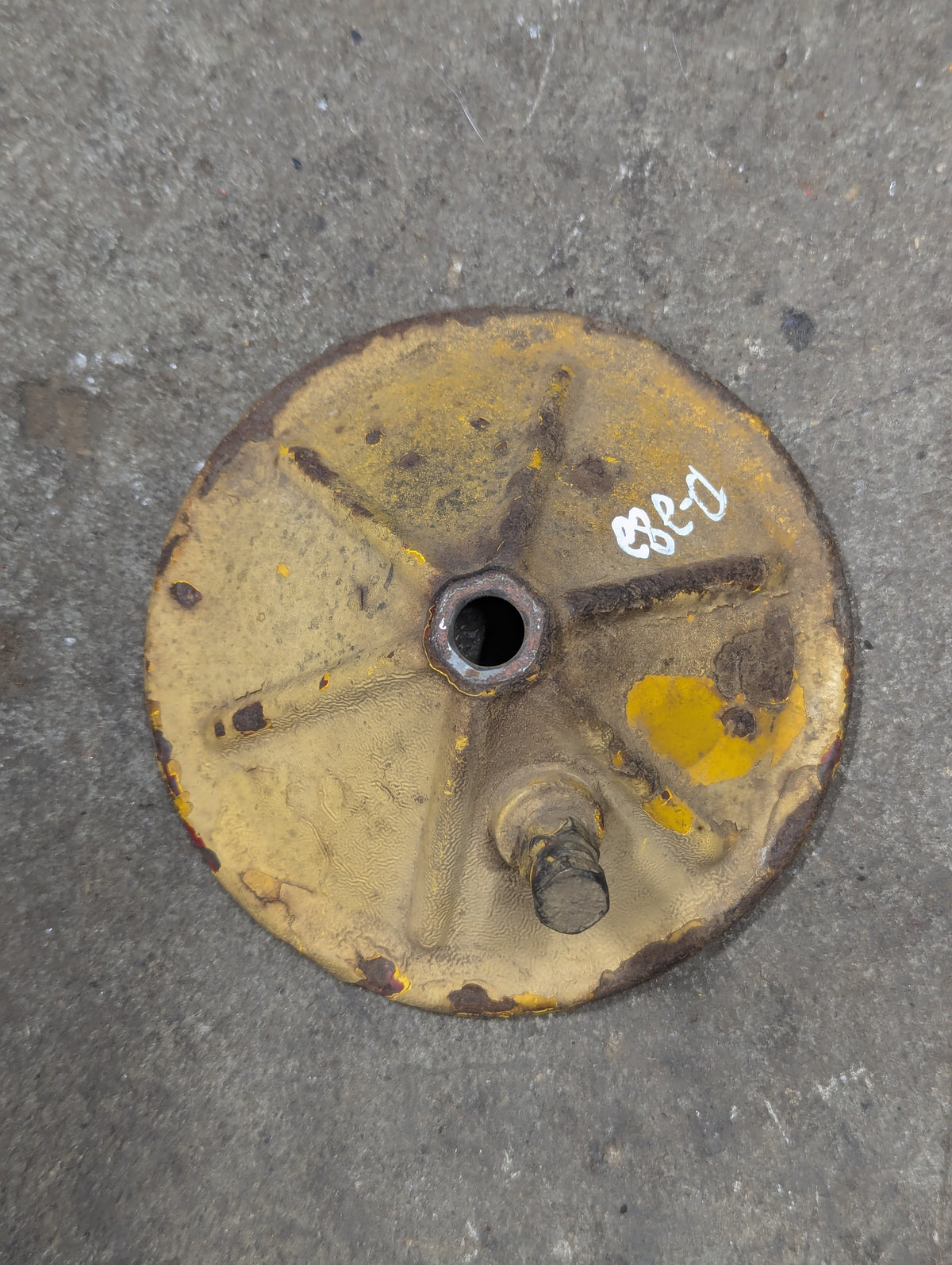 Fuel Filter Cover IH International 321720R91 USED