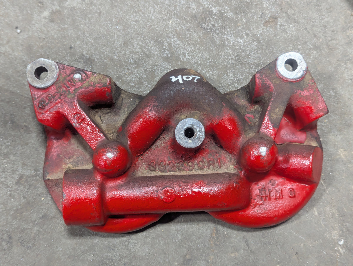 Oil Filter Base IH International 332390R1 607266C11 USED