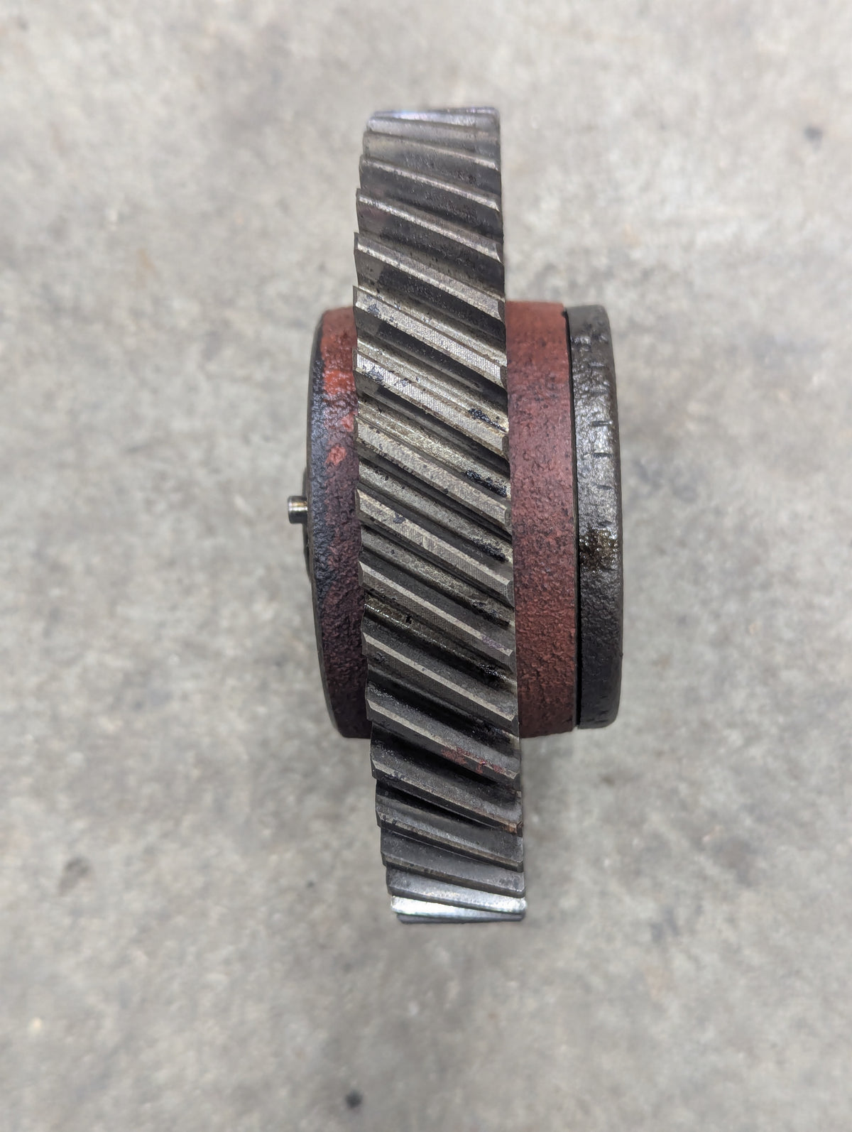 Idler Gear & Hub IH International 367577R1 530973R1 USED