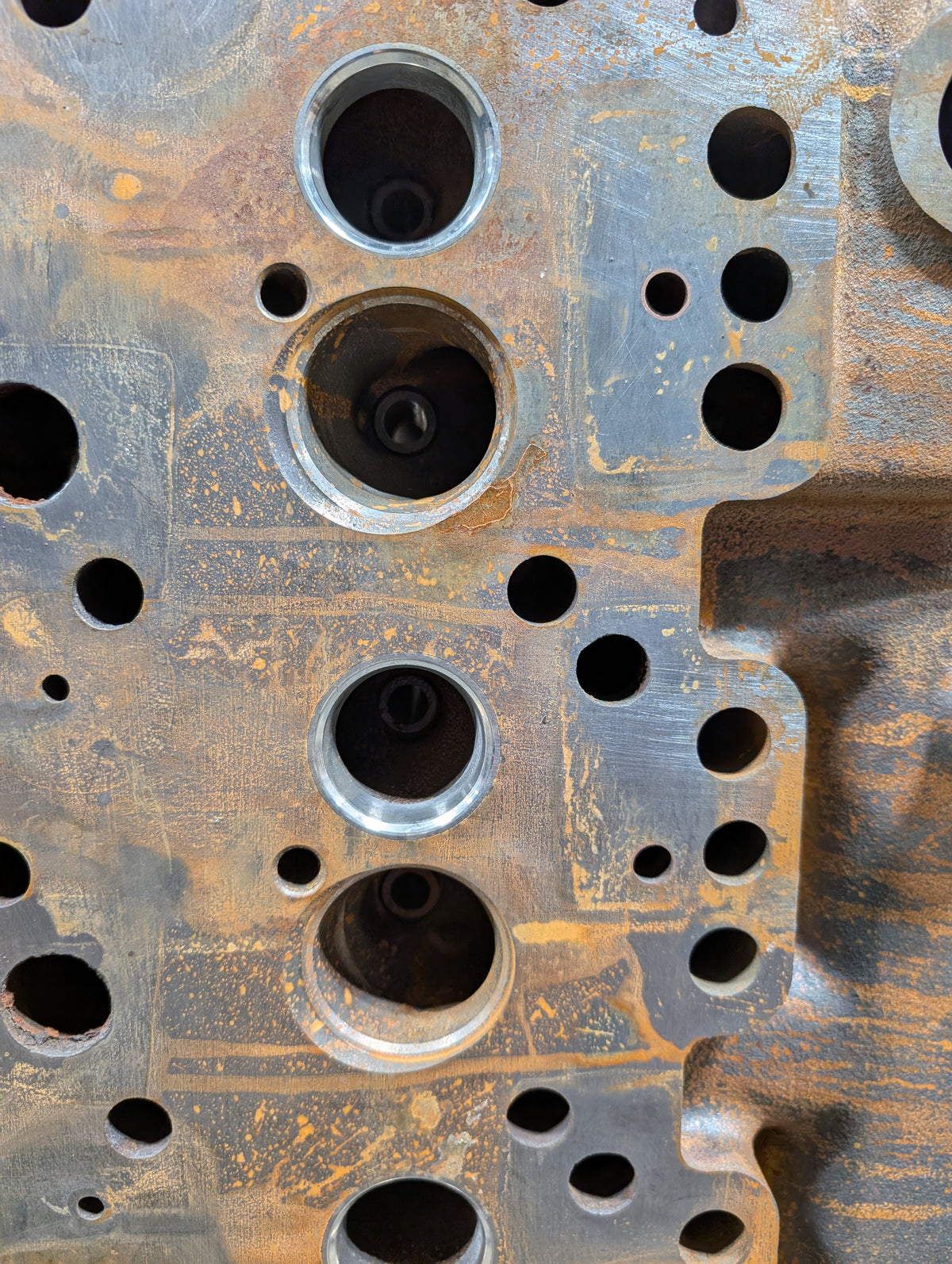 Cylinder Head IH International 345149R1 345149R2 345149R3 USED