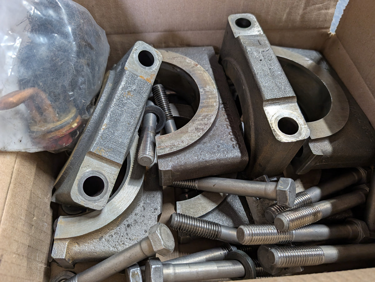 D-407 Engine Block IH International 670000C1 USED