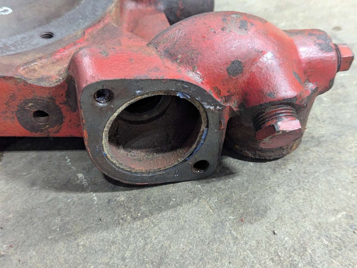 Water Pump Carrier IH International 3136678R2 USED