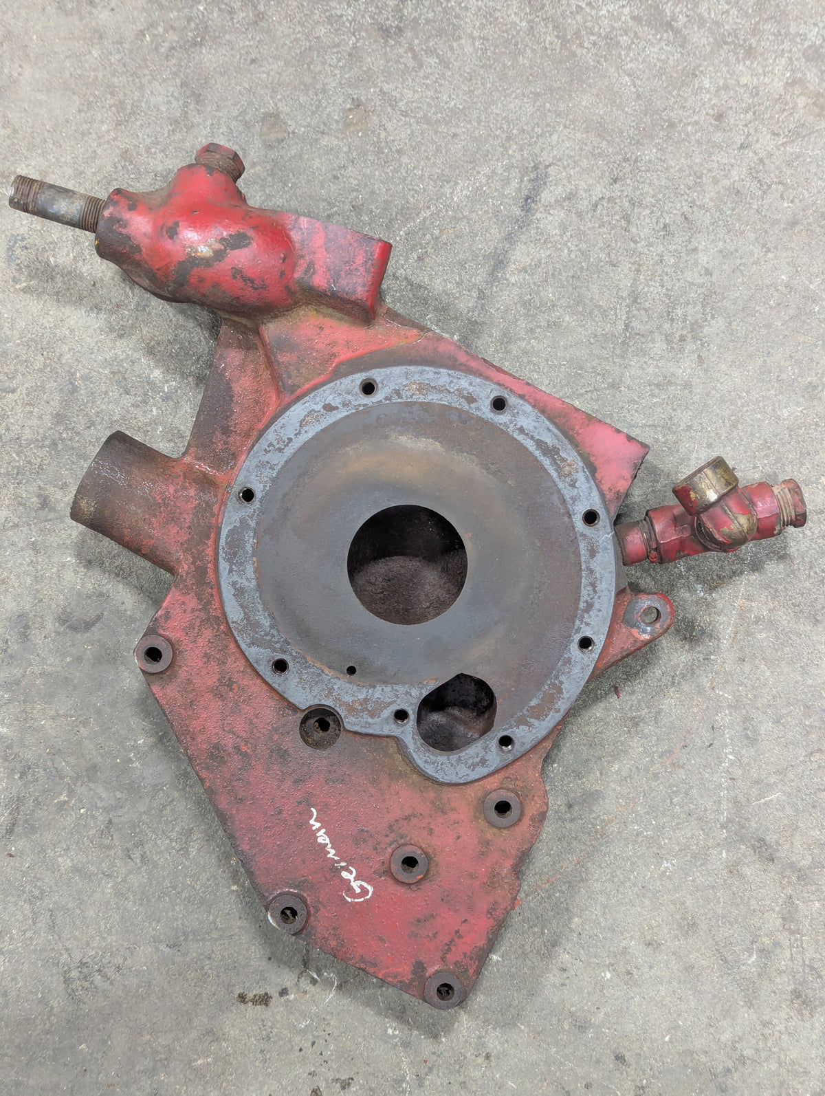 Water Pump Carrier IH International 3136678R2 USED