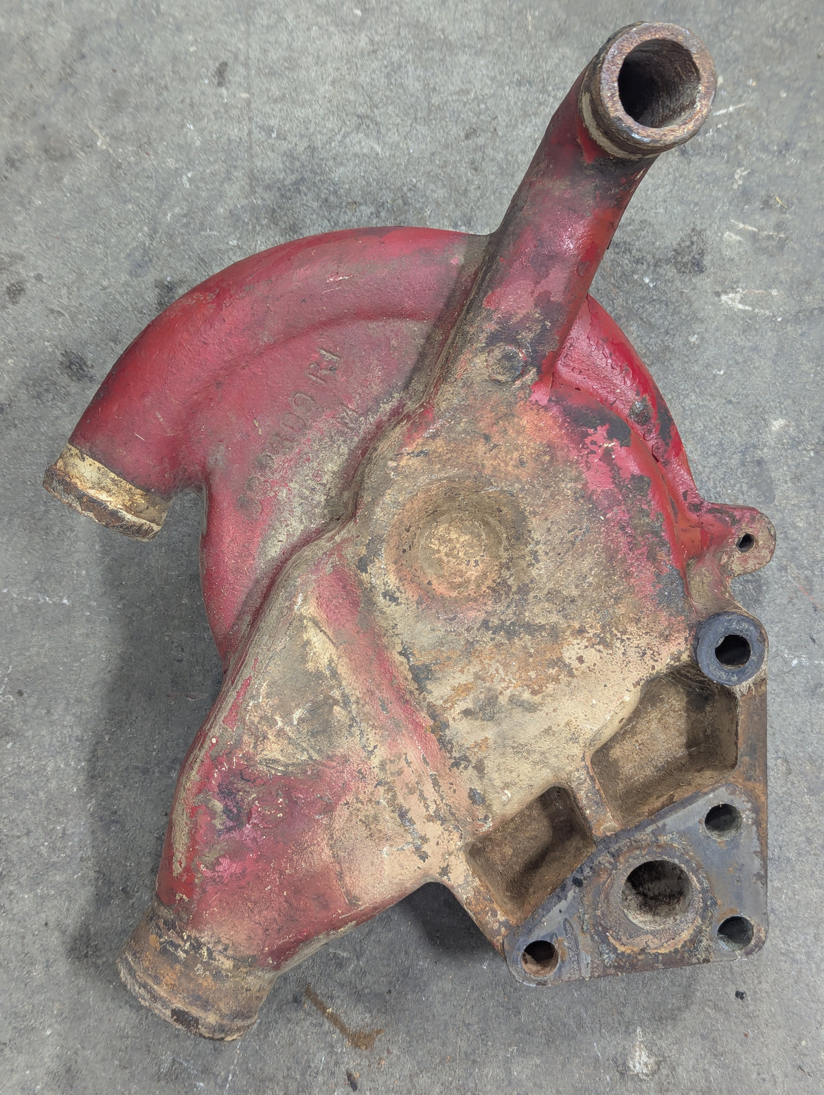 Water Pump Body IH International 332309R1 USED