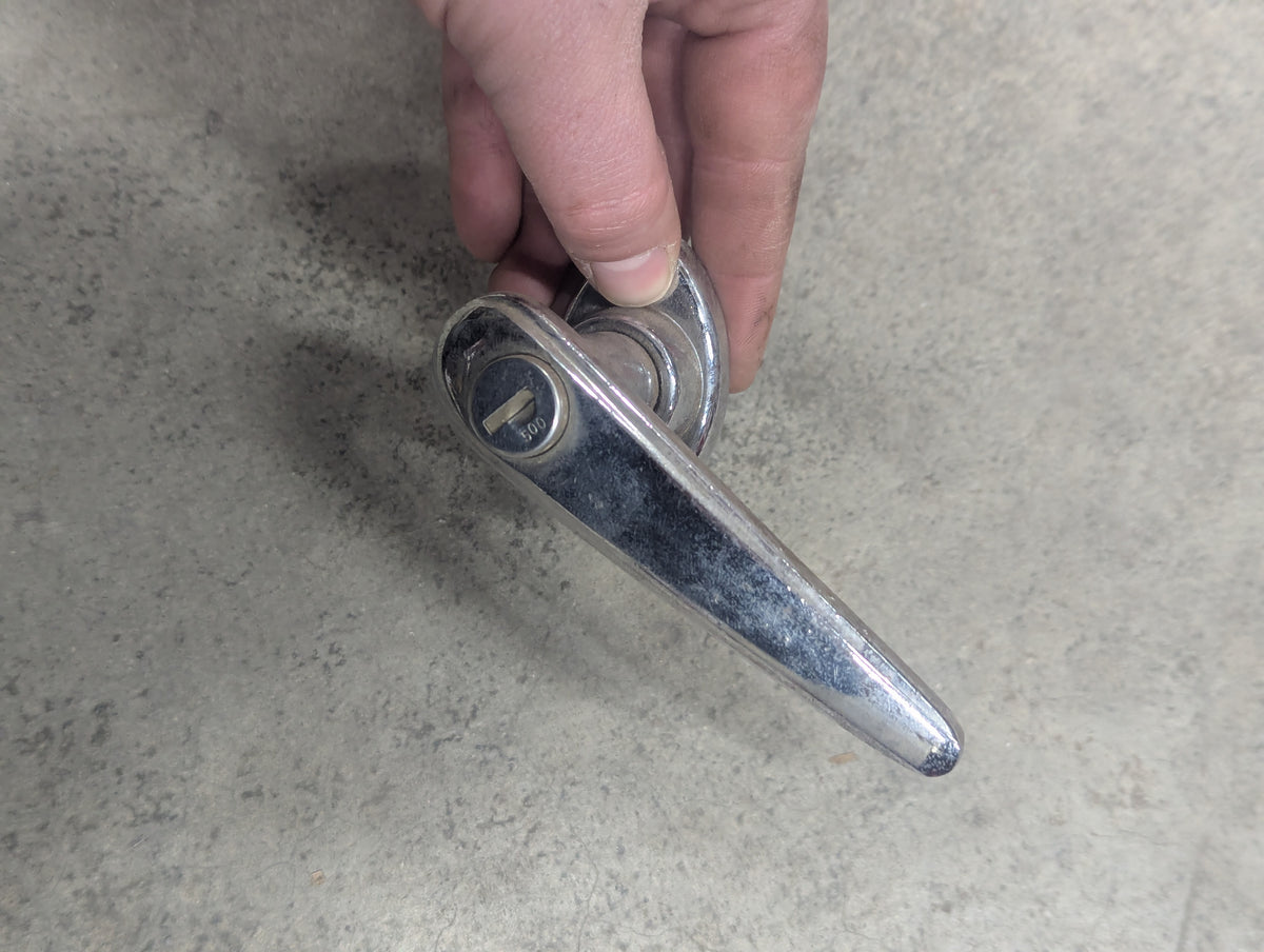 Cab Door Handle IH International 862084R93 USED