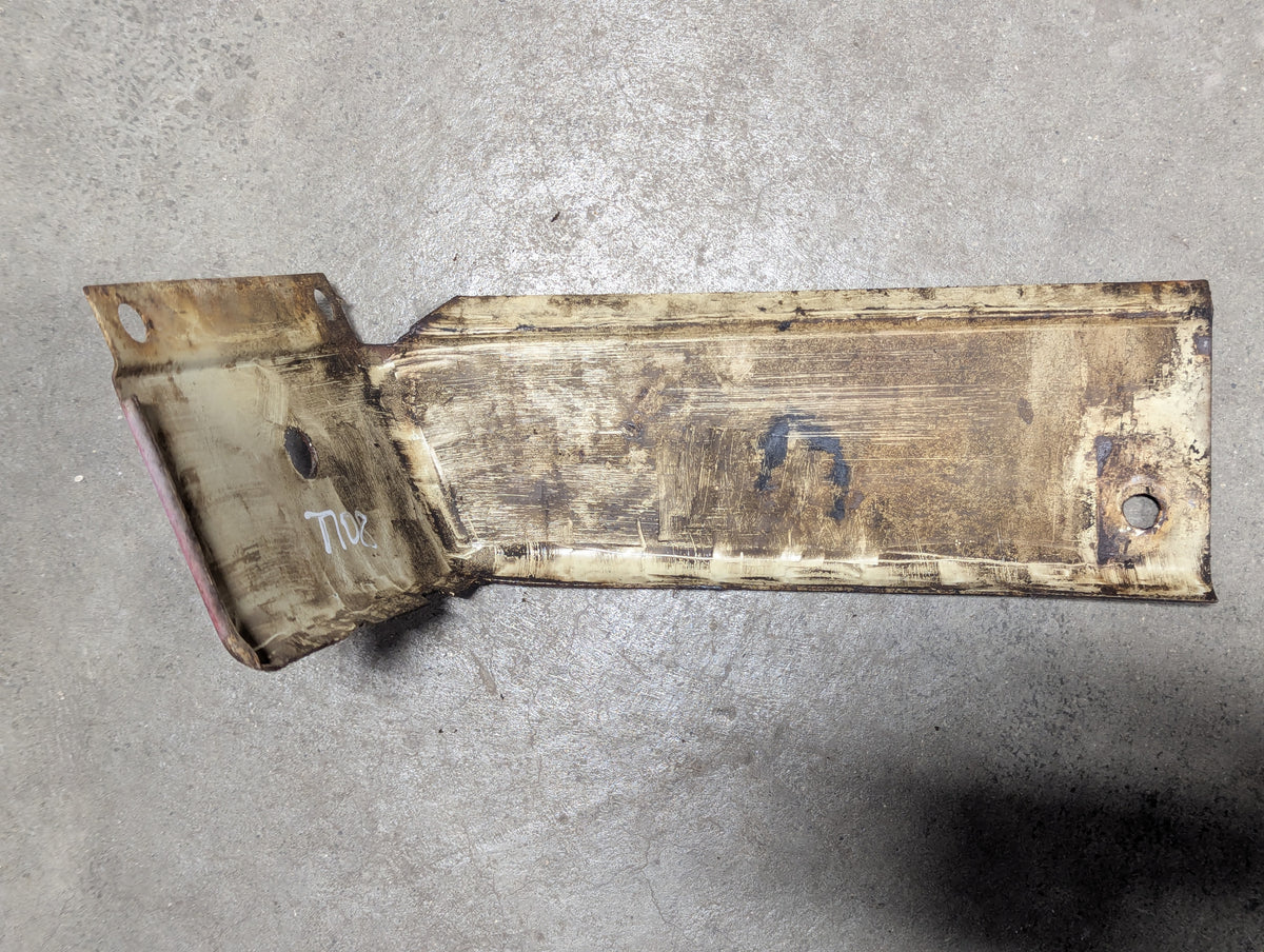 Left Steering Support Housing IH International 382642R1 USED