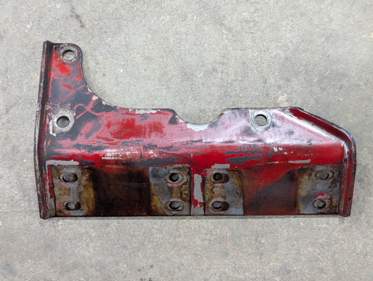 Fuel Filter Bracket IH International 278318R1 USED