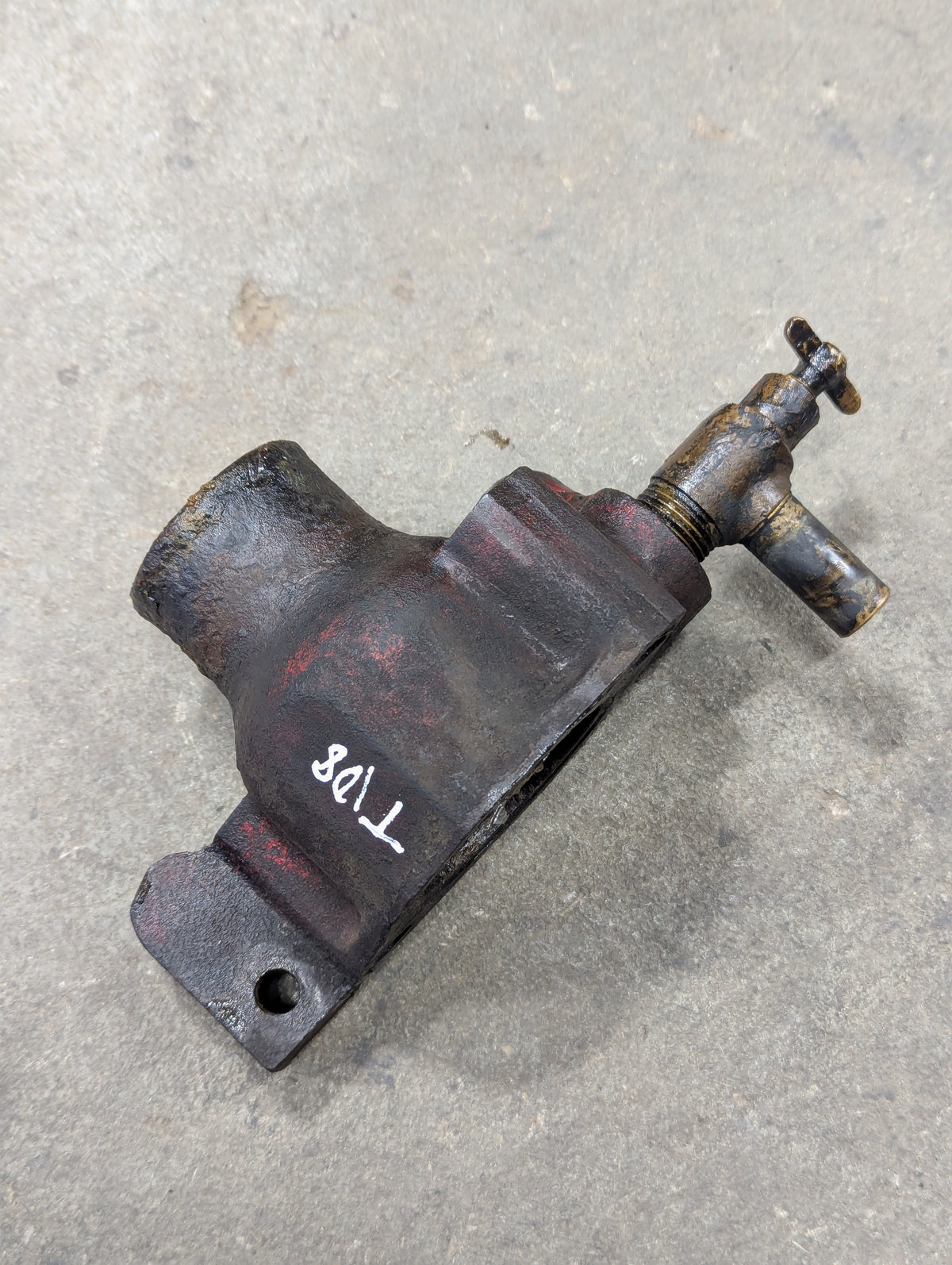 Thermostat Housing IH International 278279R2 USED