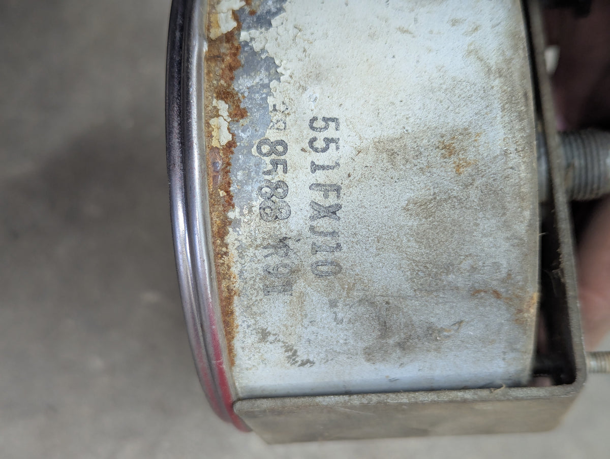 Tachometer IH International 388589R91 USED