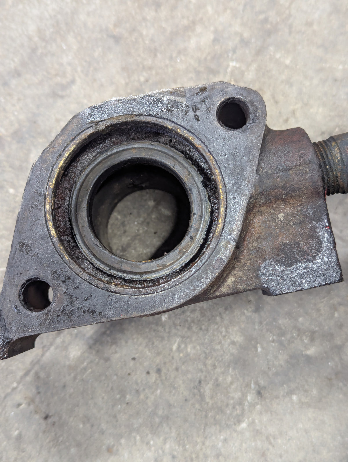 Thermostat Housing IH International 278279R2 USED