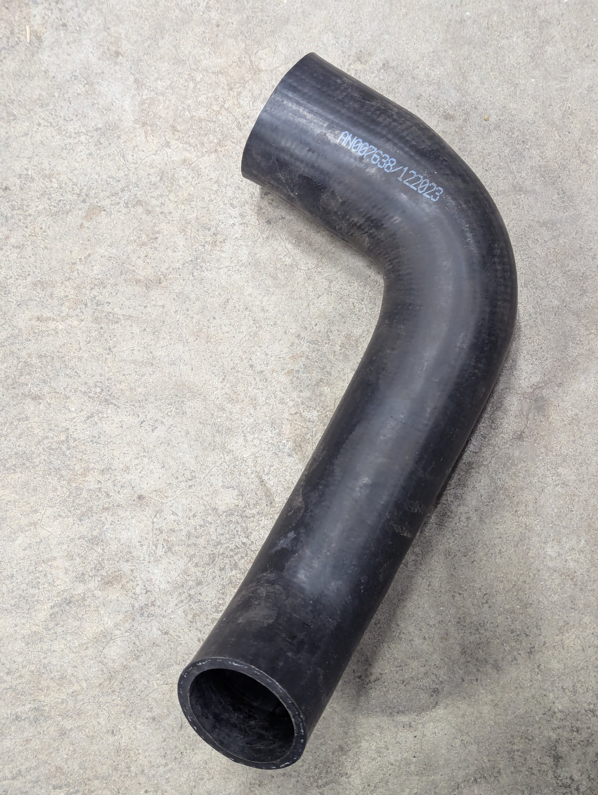 Lower Radiator Hose IH International 380448R2 NEW