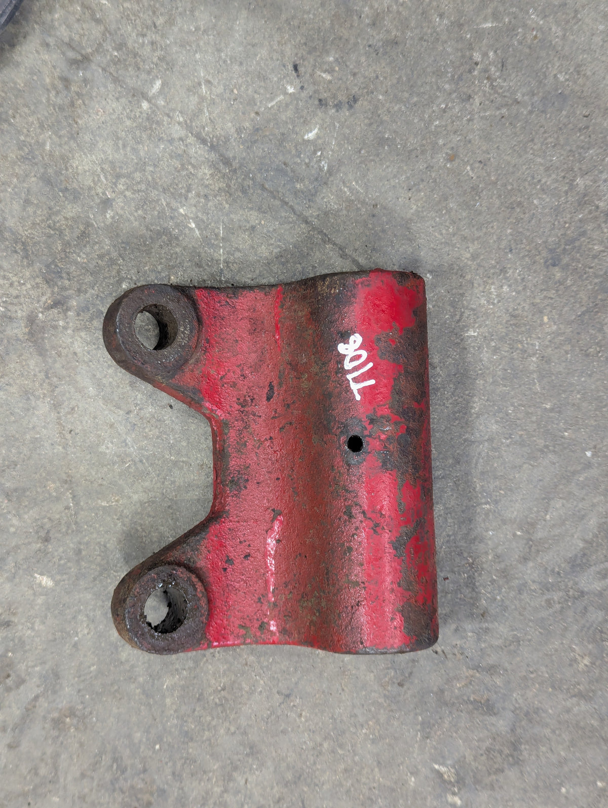 Step Bracket IH International 379719R1 USED