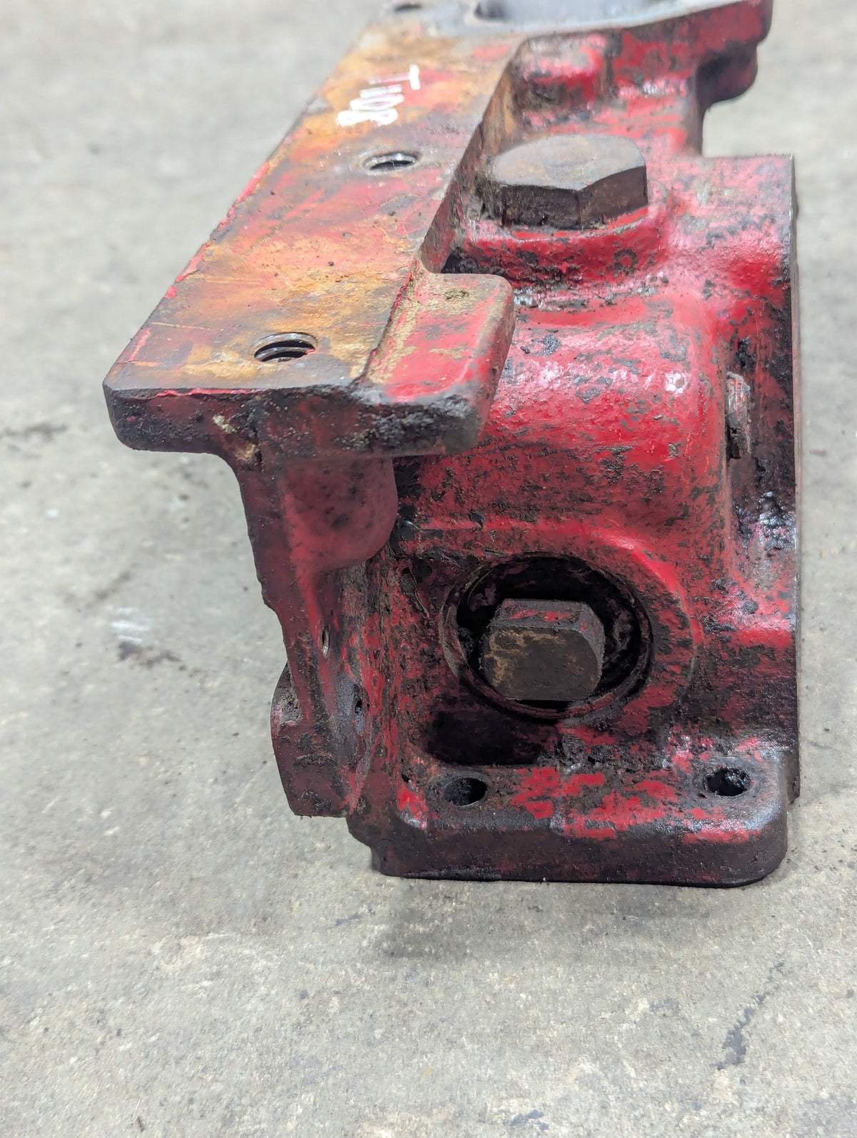 Right Seat Support IH International 399602R92 383143R96 USED