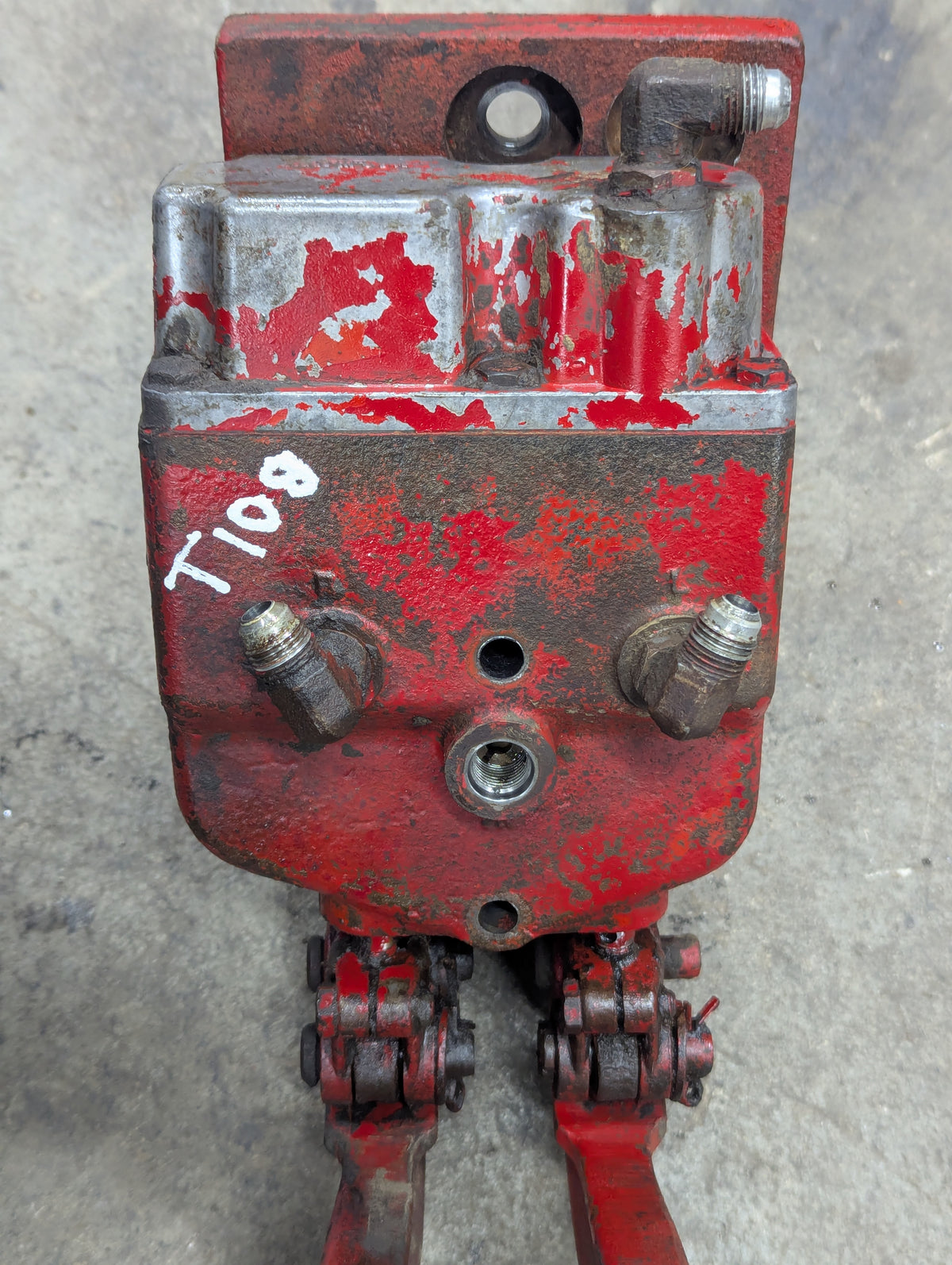 Brake Pedal Assembly IH International 384186R93 380015R1 380014R11 USED